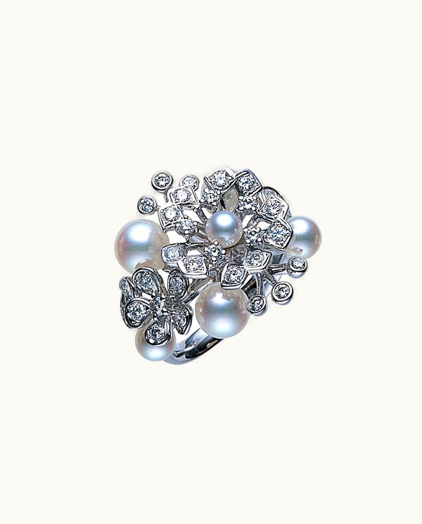 Mikimoto Mikimoto Floral Bouquet Ring - White Gold