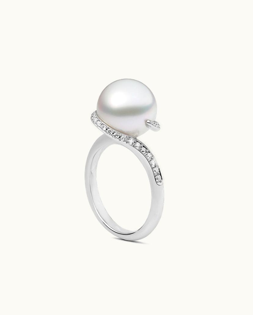 Mikimoto Mikimoto Twist Ring - White South Sea