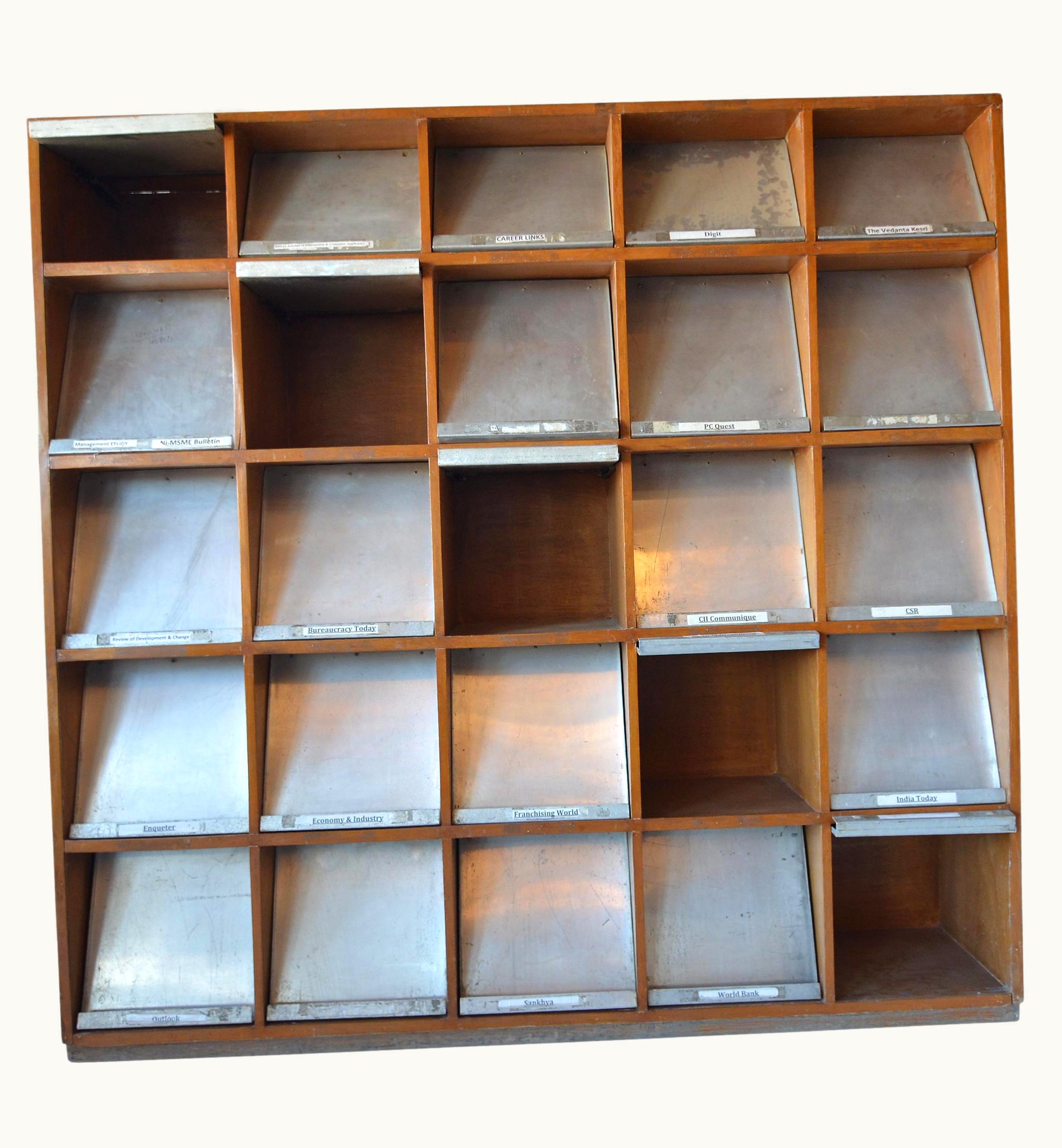 Pierre Jeanneret Pierre Jeanneret PJ-R-26-A Periodical Bookcase