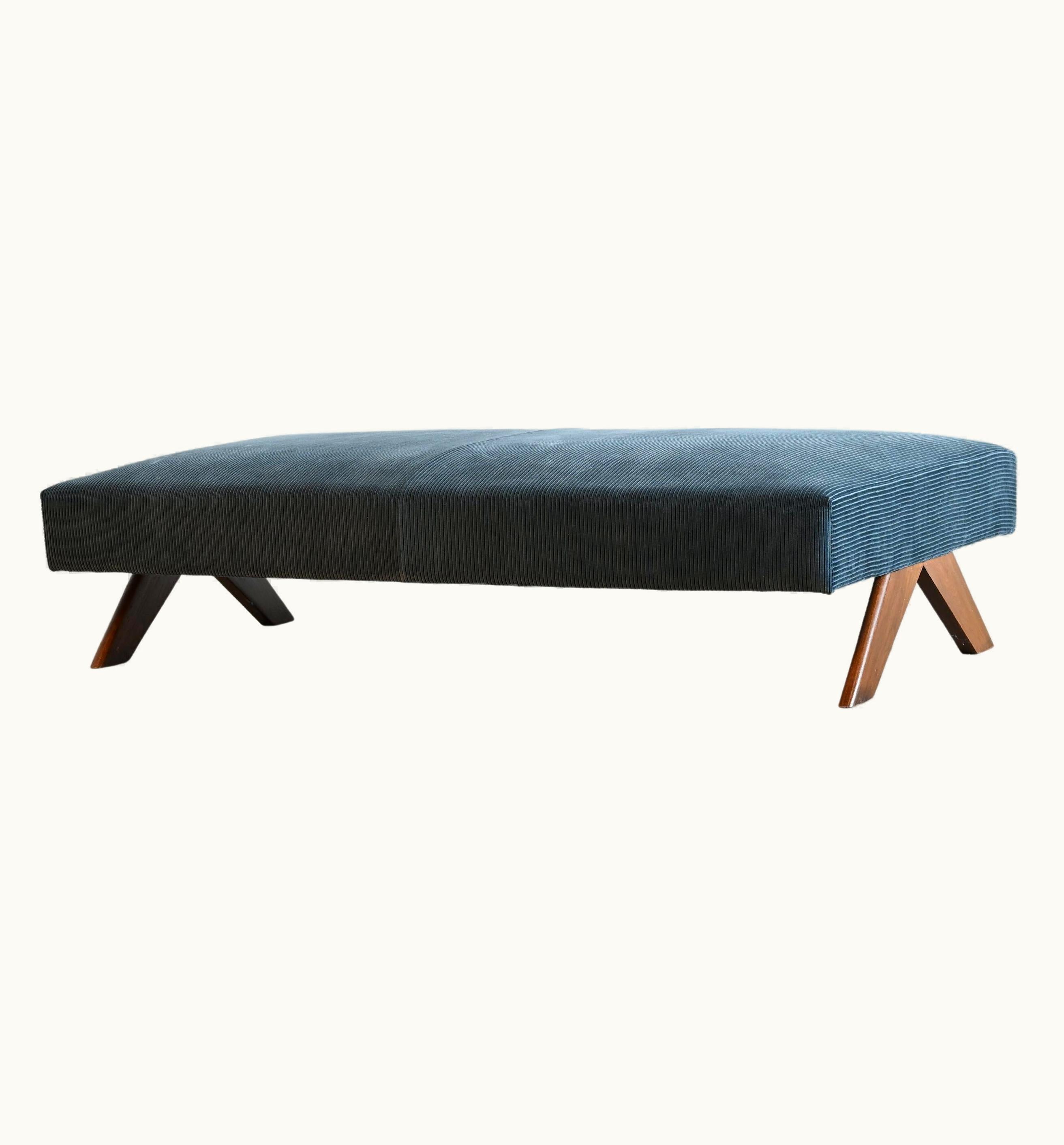 Pierre Jeanneret Pierre Jeanneret PJ-L-12-A Daybed Compass Legs / Authentic Mid-Century Modern