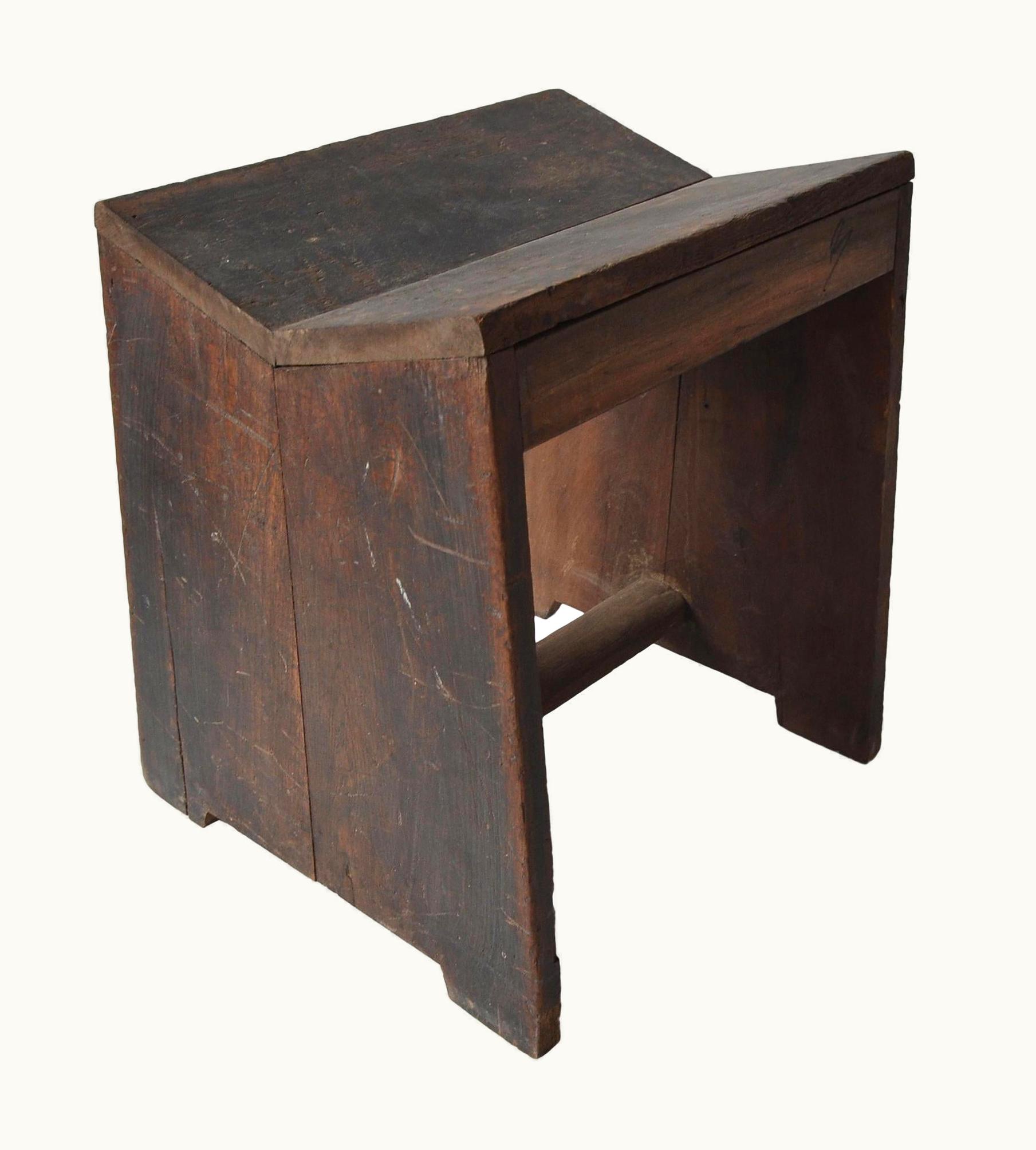 Pierre Jeanneret Pierre Jeanneret Stool UZ0186996