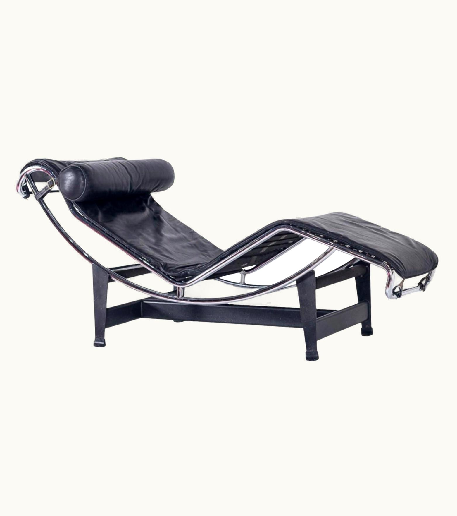 Pierre Jeanneret;Le Corbusier;Charlotte Perriand Vintage Cassina Black Leather LC4 Chaise Lounge Chair By Le Corbusier, 1984