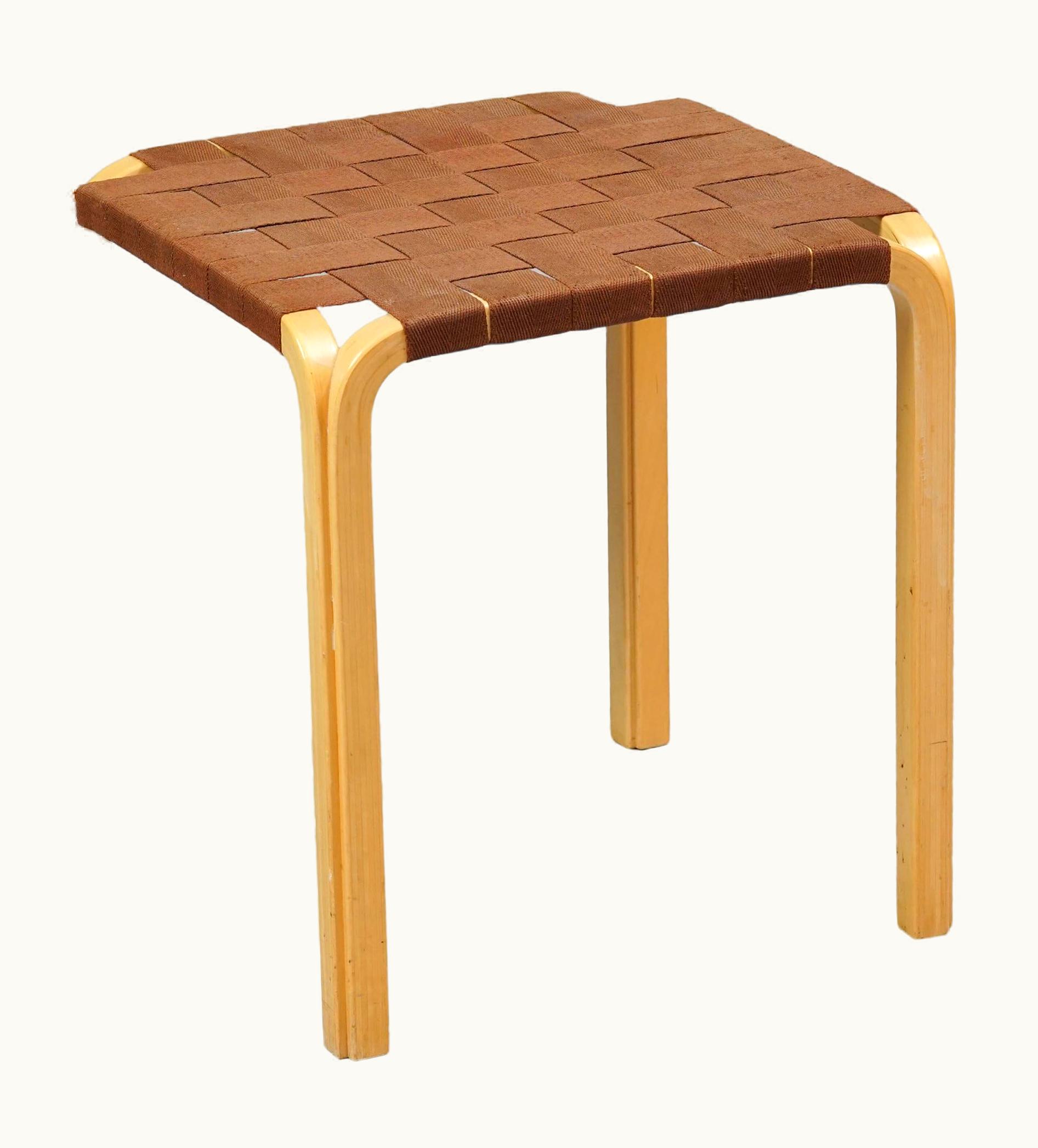 Alvar Aalto Alvar Aalto Stool Model Y61 By Alvar Aalto For Artek, 1970s / 1980s