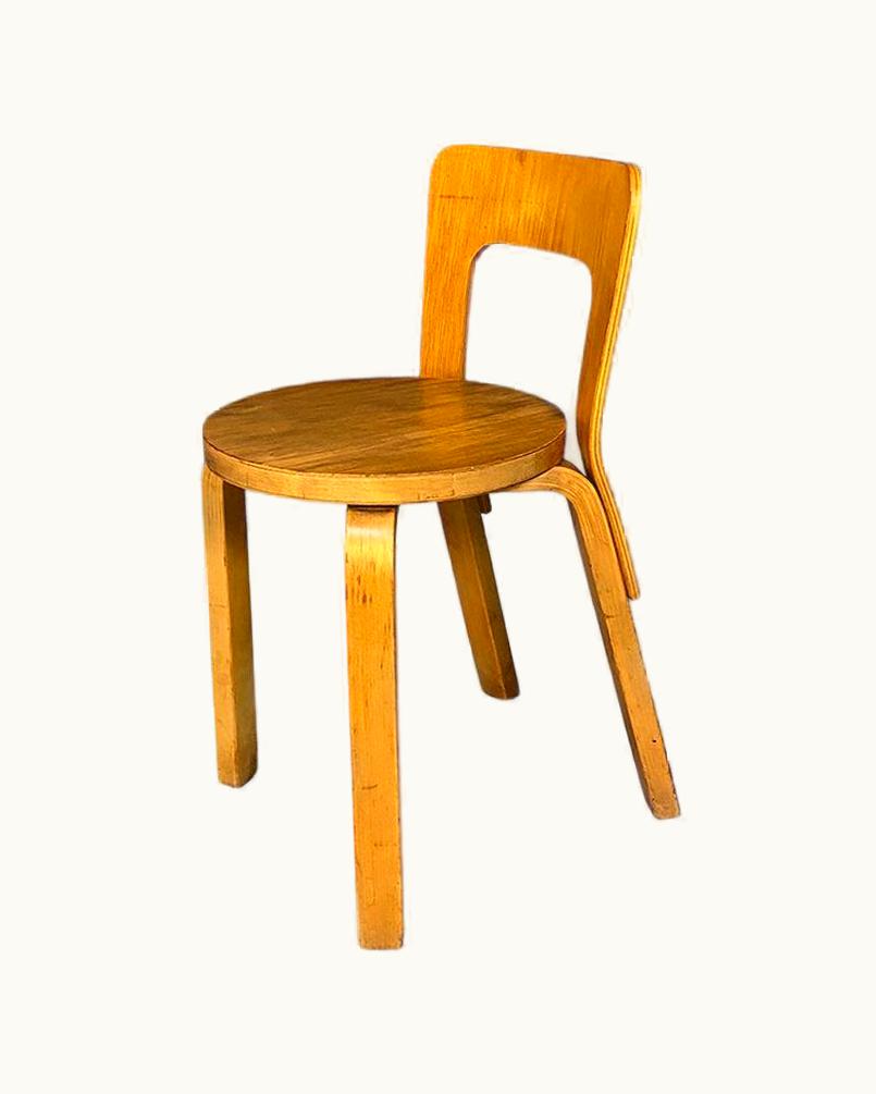 Alvar Aalto Alvar Aalto Mid-Century Modern Solid Wood Chair By Alvar Aalto For Artek, 1960s