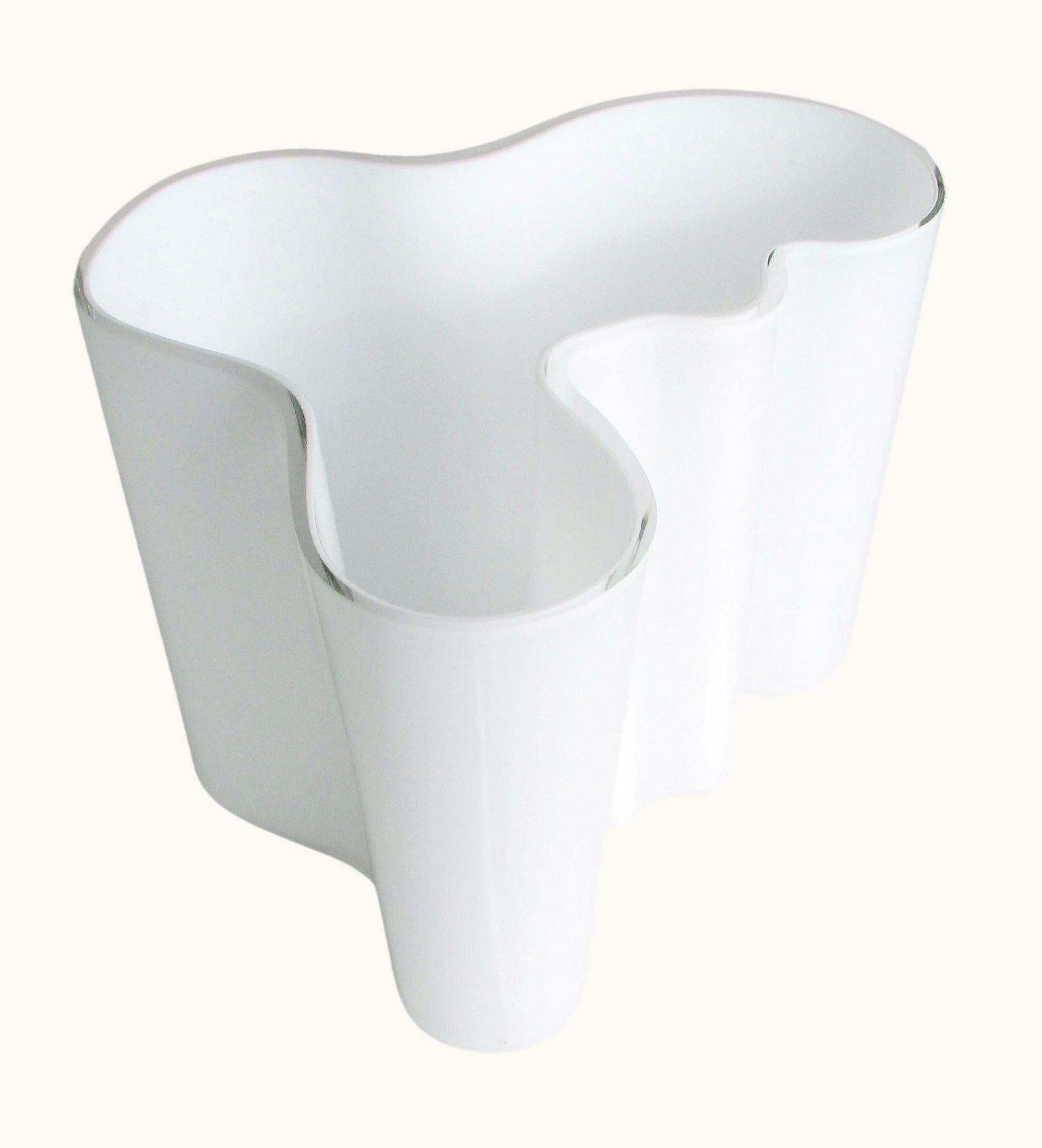 Alvar Aalto Alvar Aalto White Cased Glass Alvar Aalto Savoy Vase For Littala