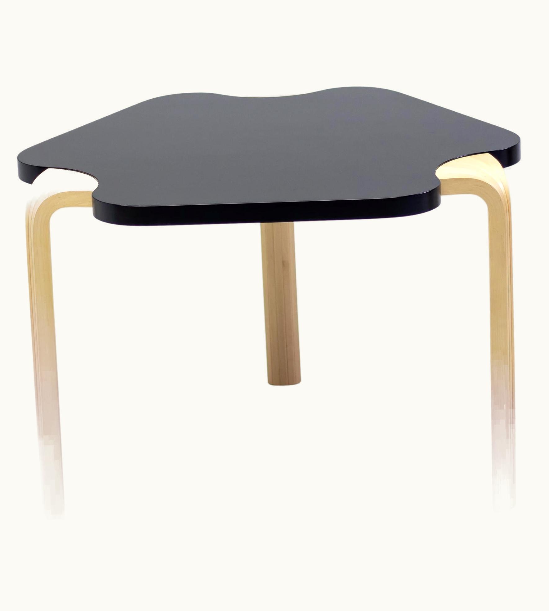 Alvar Aalto Alvar Aalto Maison Carré Table