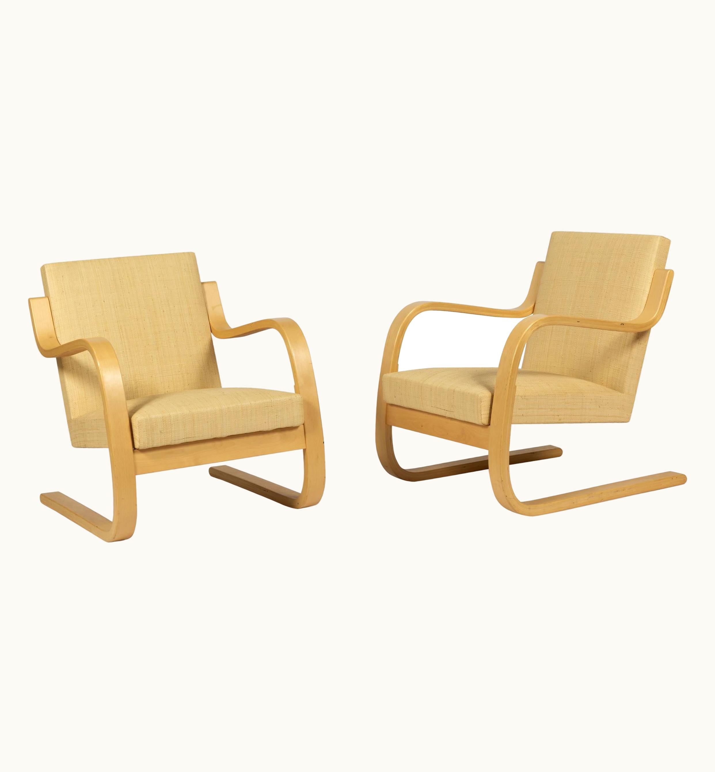 Alvar Aalto Alvar Aalto Paire De Fauteuils "402" d'Alvar Aalto Pour Artek, 1960