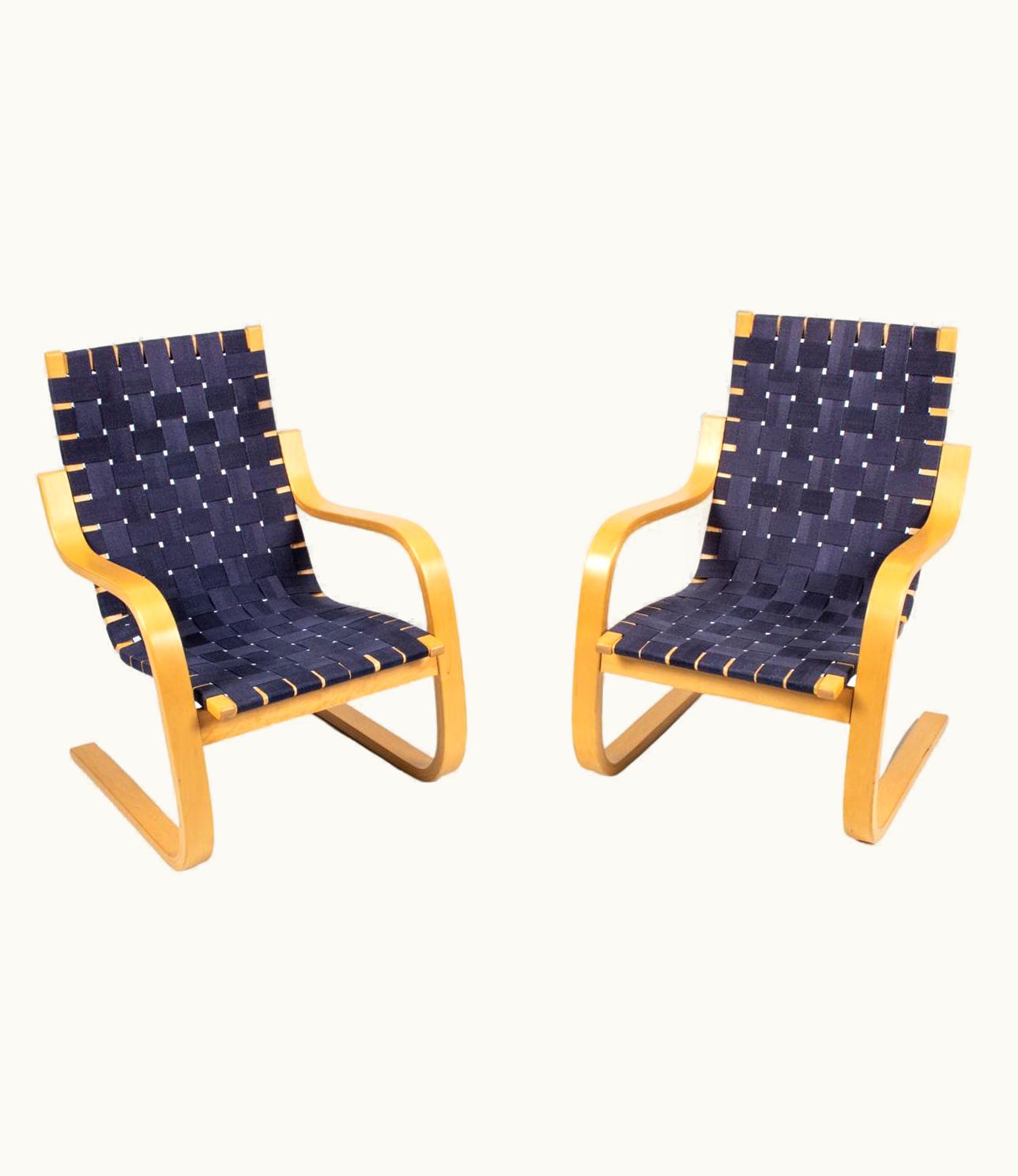 Alvar Aalto Alvar Aalto Pair Of Alvar Aalto For Artek Model 406 Cantilever Chairs