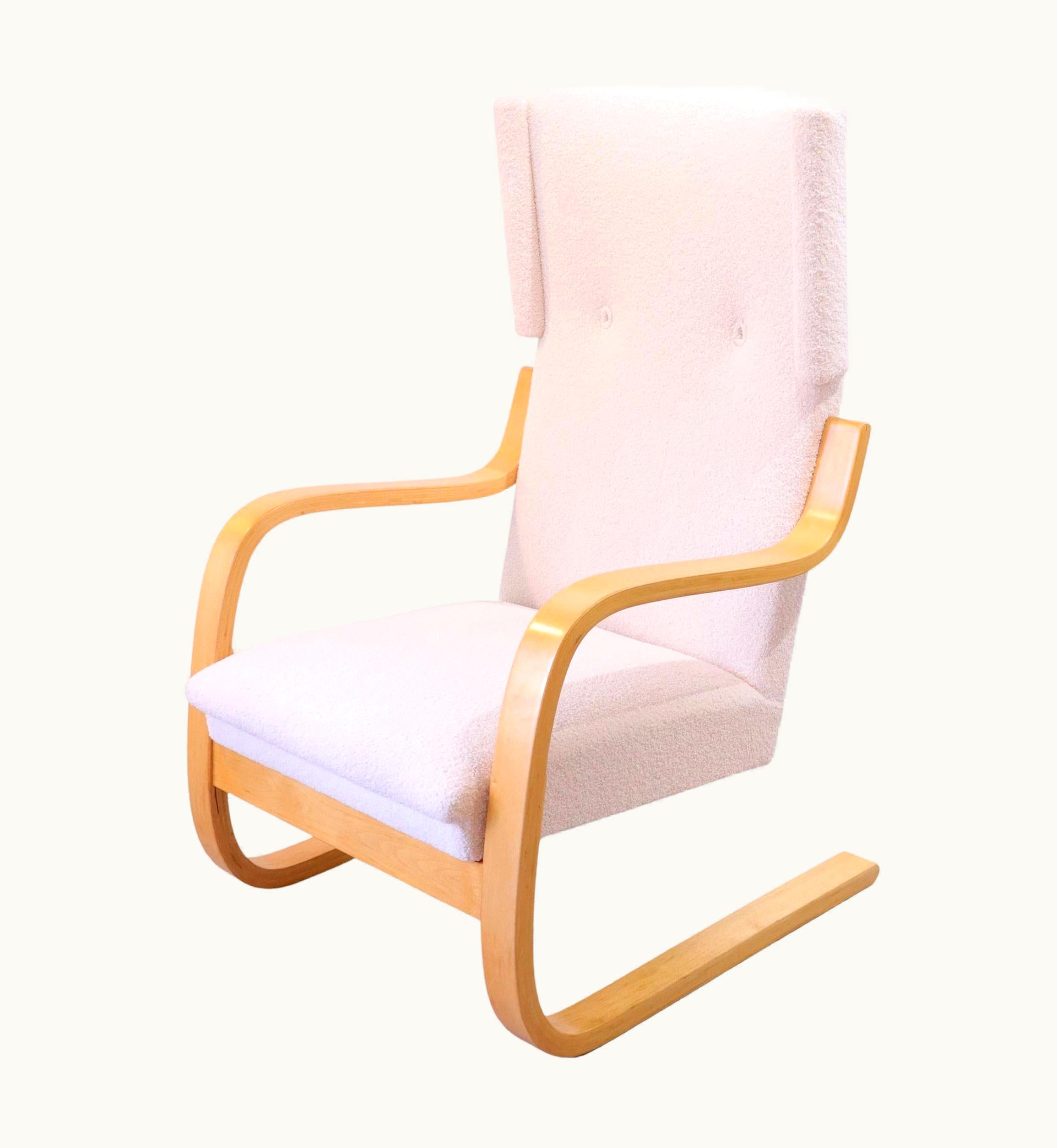 Alvar Aalto Alvar Aalto 401 Wingback Chair By Artek Finland, 1970s