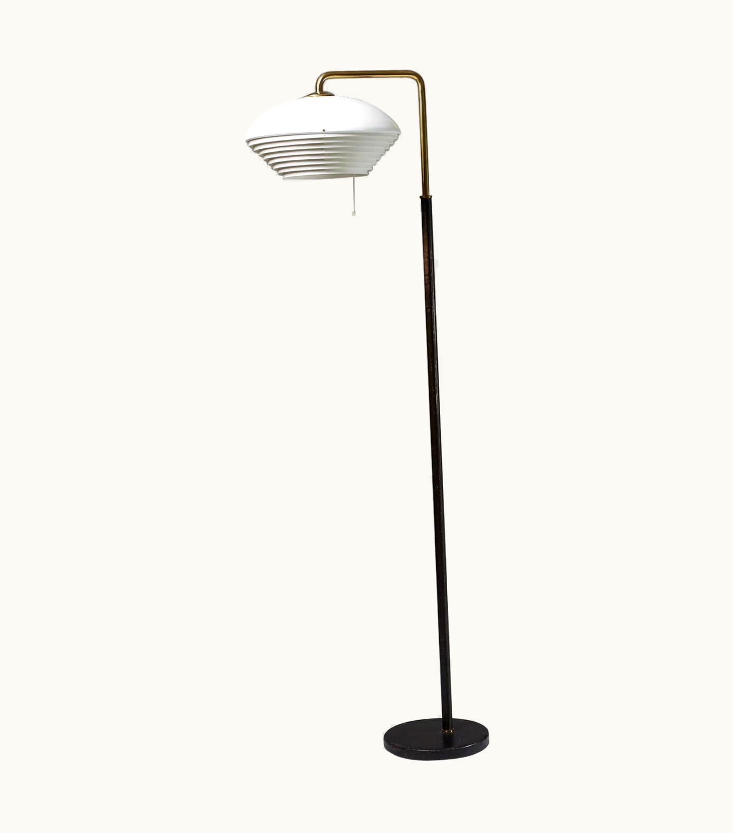 Alvar Aalto Alvar Aalto Floor Lamp A811 Designed By Alvar Aalto For Valaistustyö, Finland, 1950s