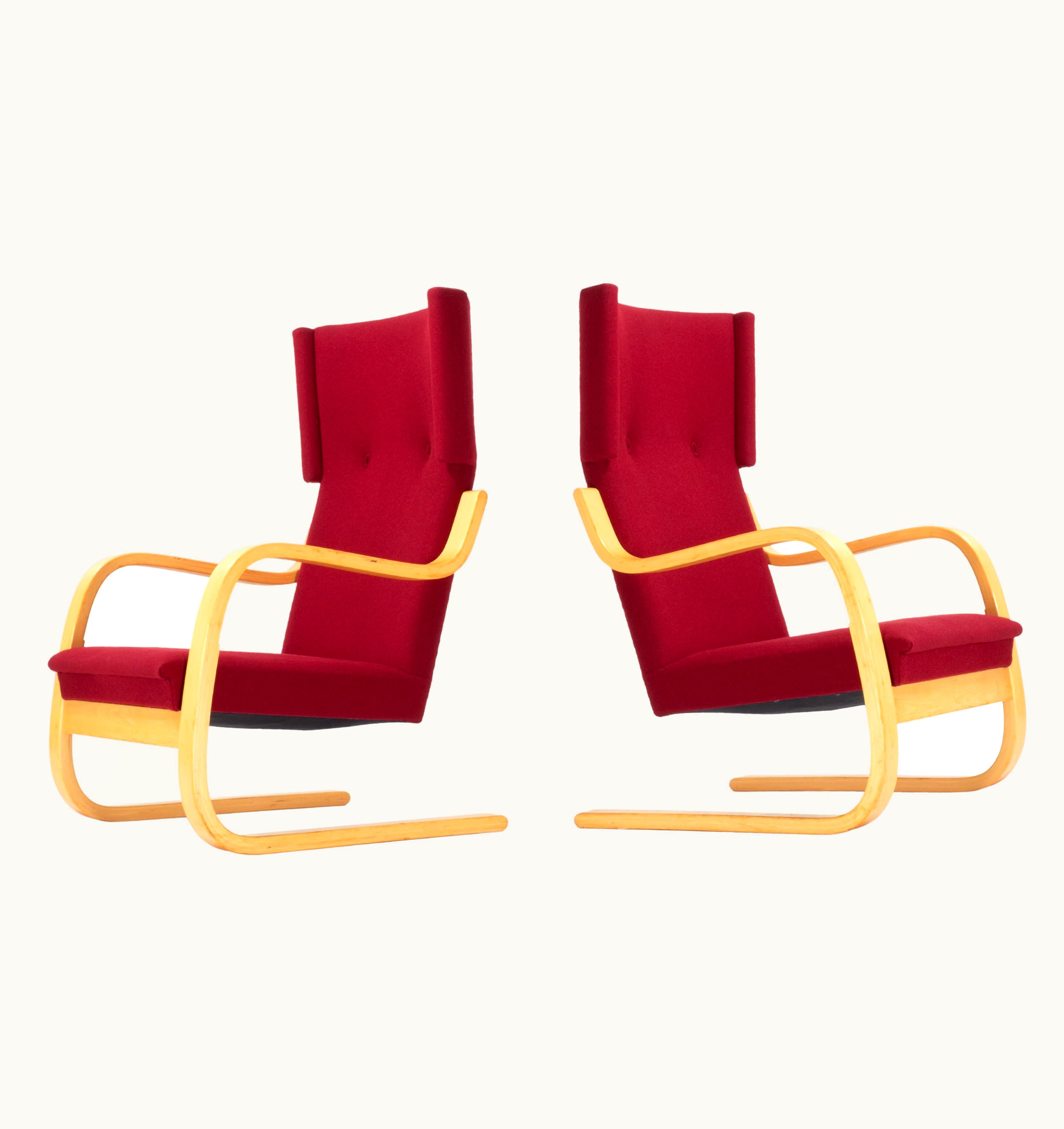 Alvar Aalto Alvar Aalto Vintage Mid-Century Model 36/401 Cantilever Lounge Chairs By Alvar Aalto, A Pair