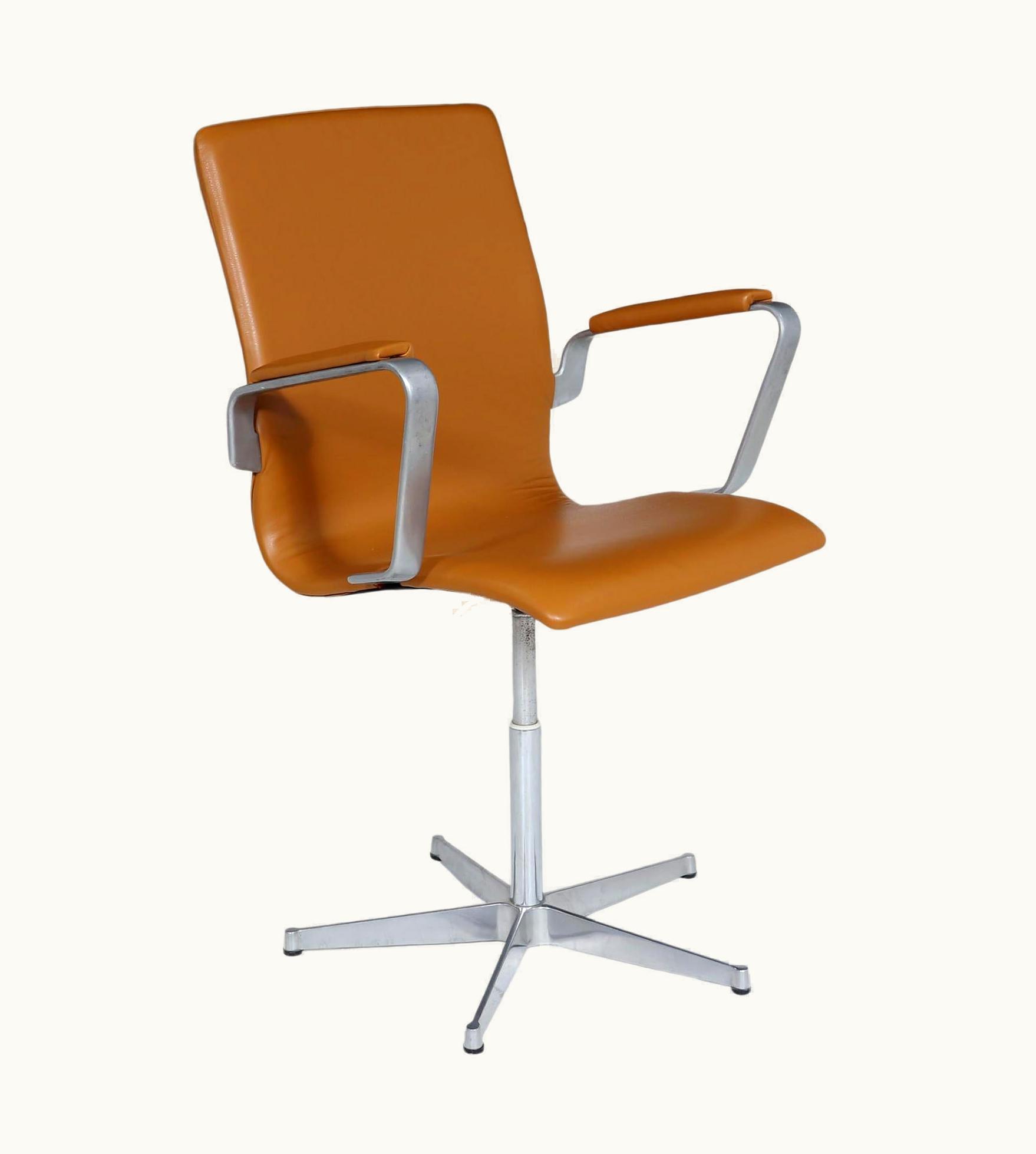 Arne Jacobsen Arne Jacobsen Oxford Desk Chair Low Back By Fritz Hansen