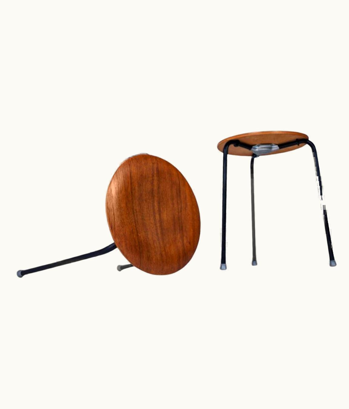 Arne Jacobsen Arne Jacobsen Pair Of Early 'Dot' Stools / Nesting Tables By Jacobsen For Fritz Hansen, 1960s