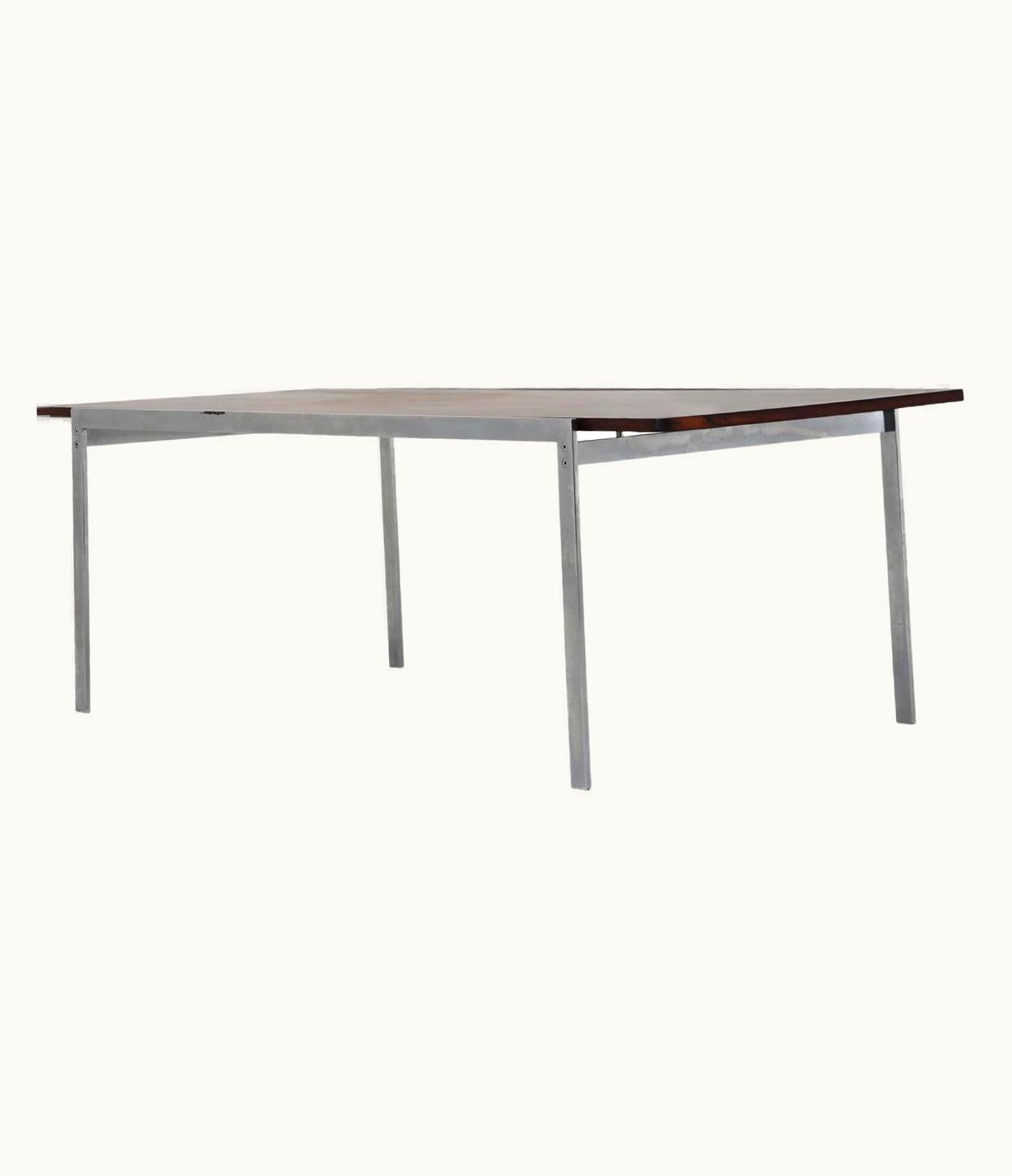 Arne Jacobsen Arne Jacobsen Coffee Table By Arne Jacobsen