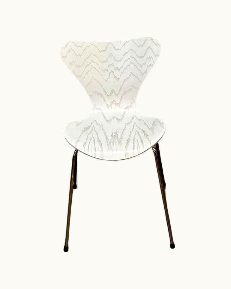 Arne Jacobsen Arne Jacobsen Series 7 Chair, Fritz Hansen