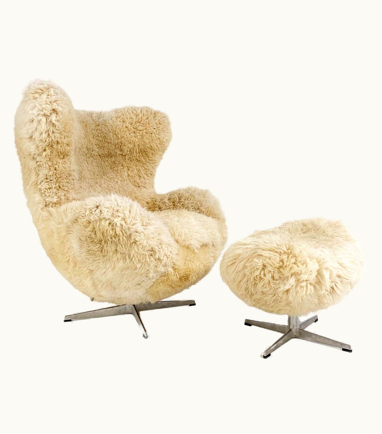 Arne Jacobsen Arne Jacobsen Forsyth Bespoke Arne Jacobsen Egg Chair And Ottoman In California Sheepskin