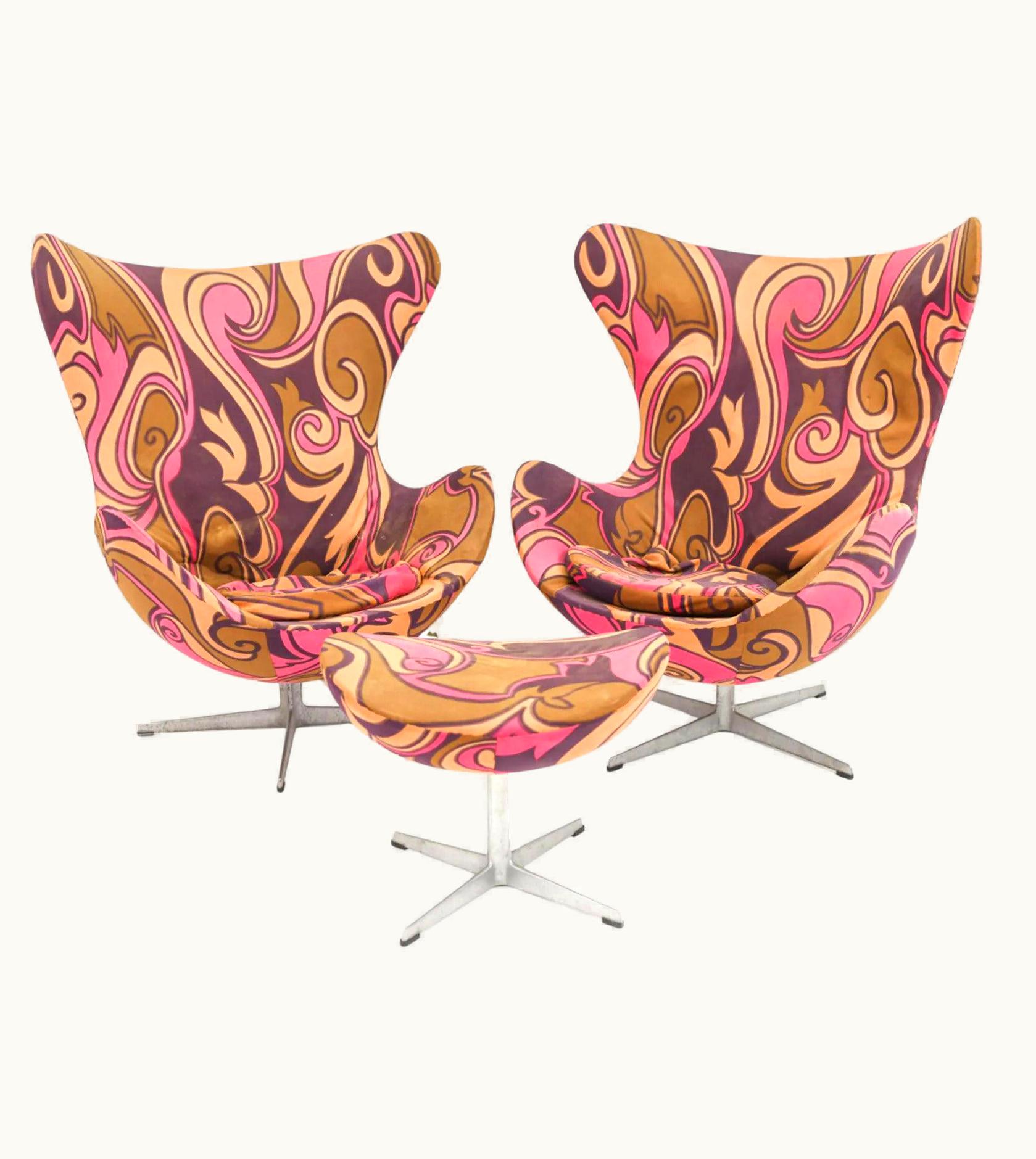 Arne Jacobsen Arne Jacobsen Rare And Exceptional Pair Of Arne Jacobsen For Fritz Hansen Egg Chairs