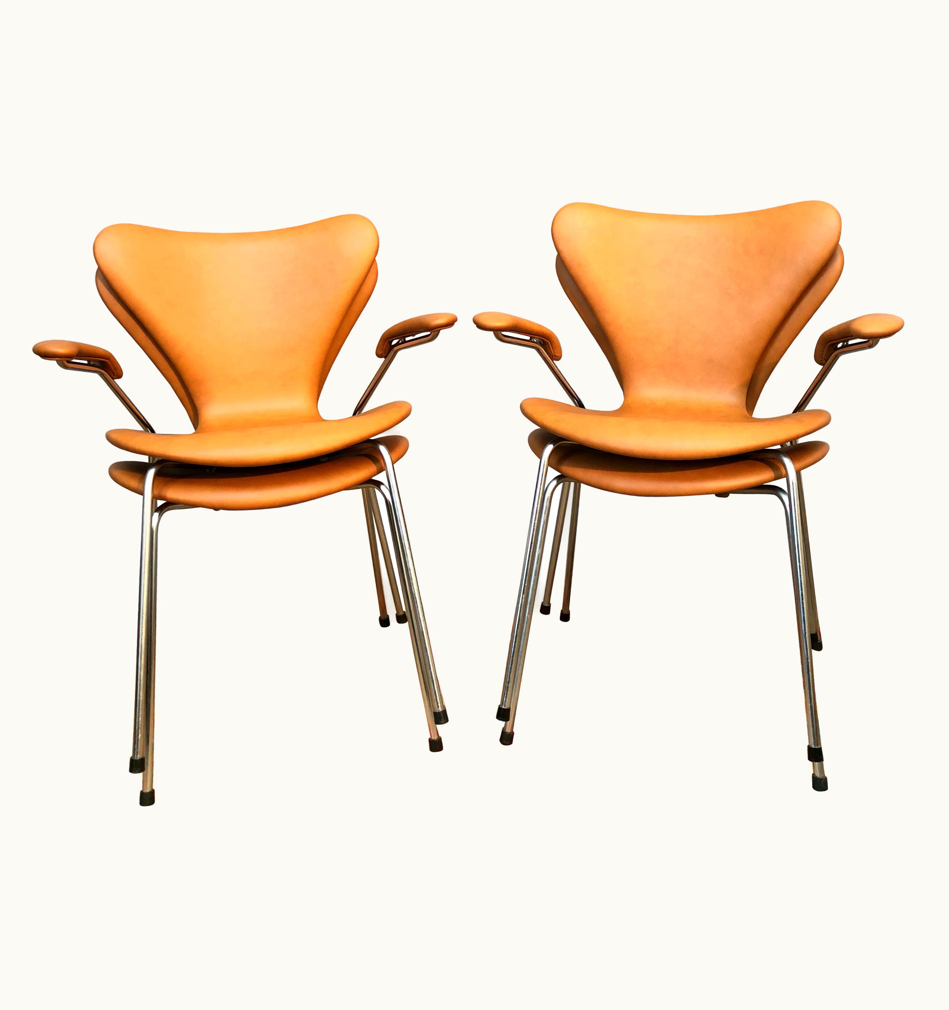 Arne Jacobsen Arne Jacobsen 4 Iconic Vintage Arne Jacobsen For Fritz Hansen Chairs 3107/3207 In Leather