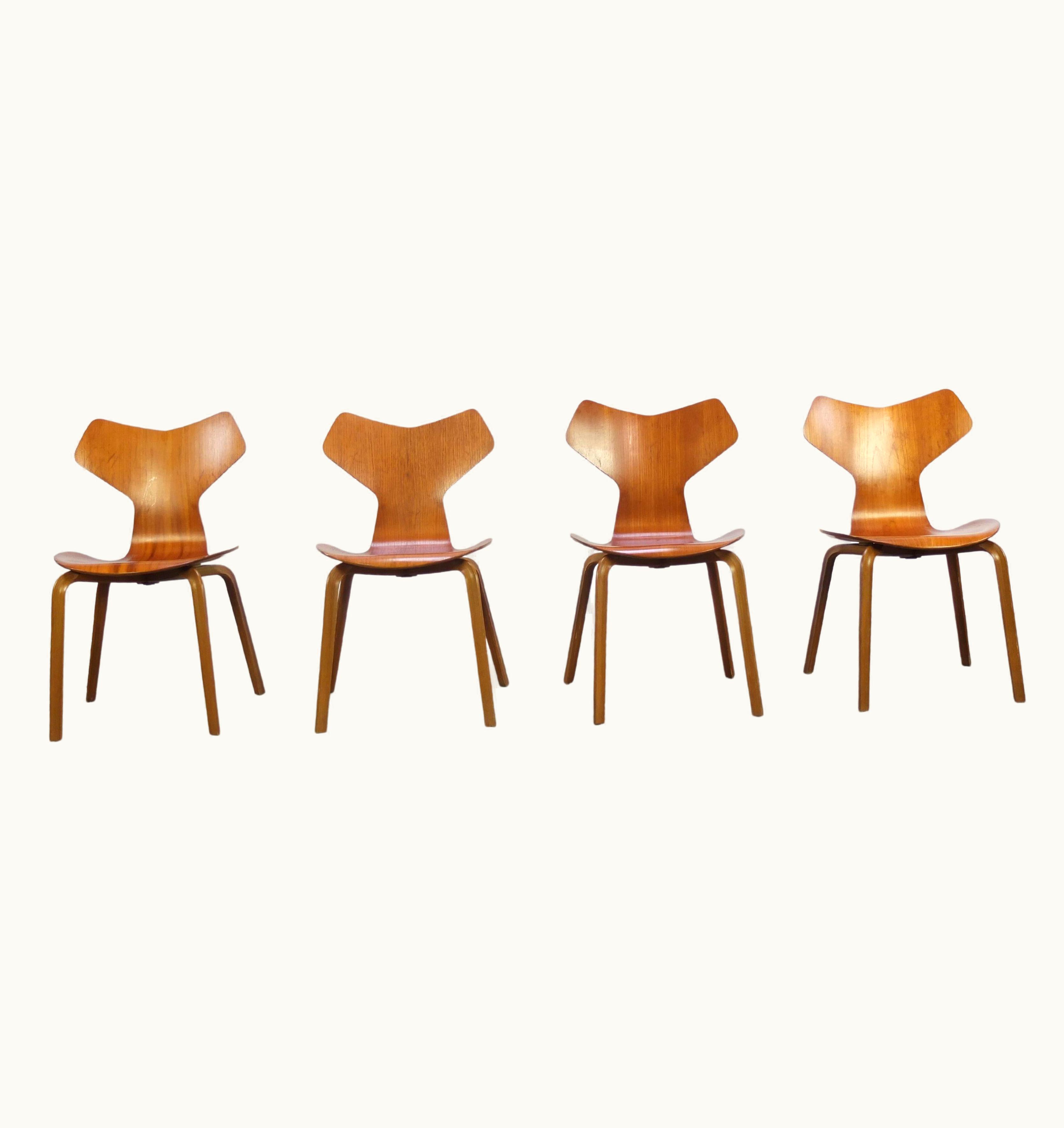 Arne Jacobsen Arne Jacobsen Rare Set Of 4 'Grand Prix' Dining Chairs By Arne Jacobsen For Fritz Hansen, 1957