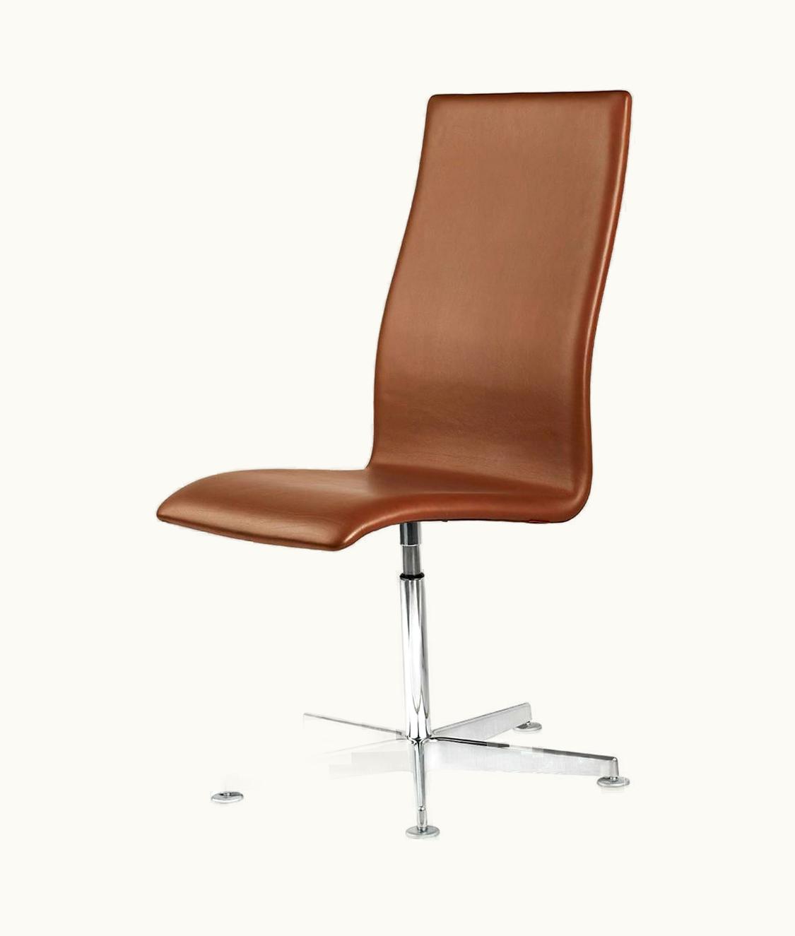 Arne Jacobsen Arne Jacobsen Model 3271c Oxford Classic