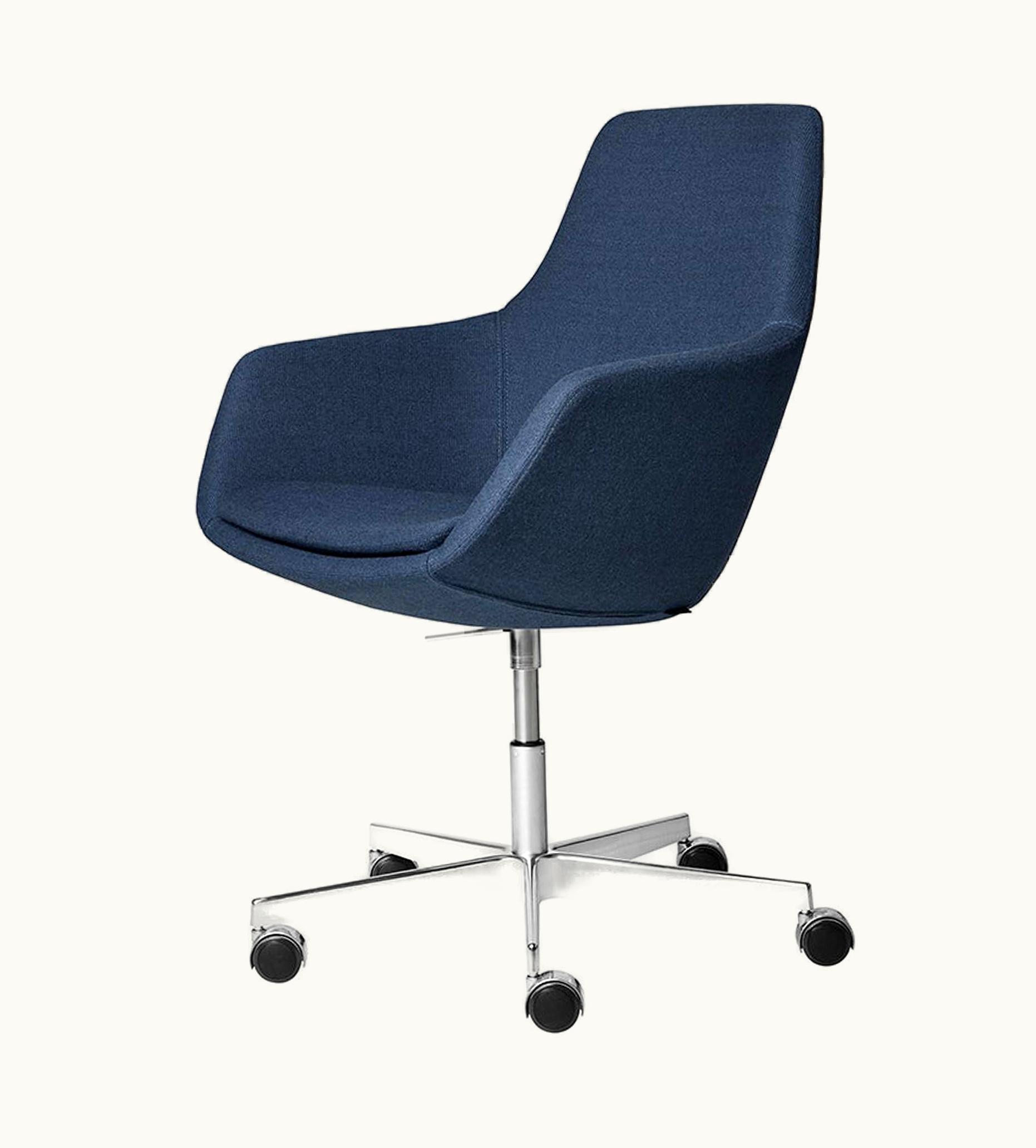 Arne Jacobsen Arne Jacobsen Model 3211 Little Giraffe UZ0187865