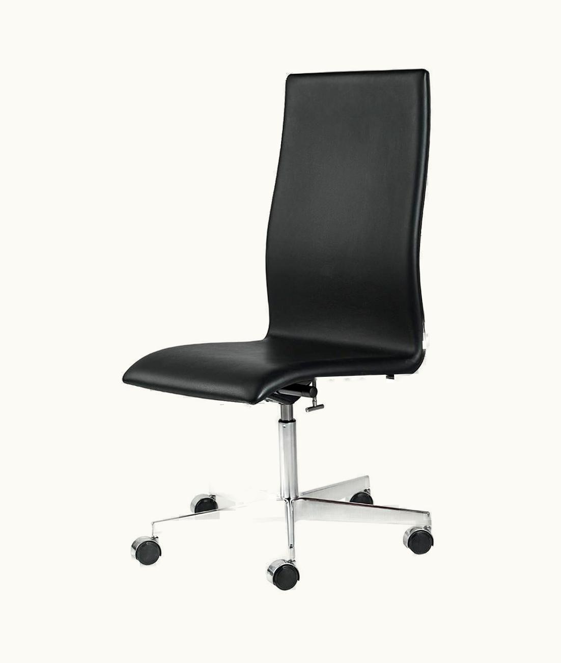 Arne Jacobsen Arne Jacobsen Model 3193c Oxford Classic