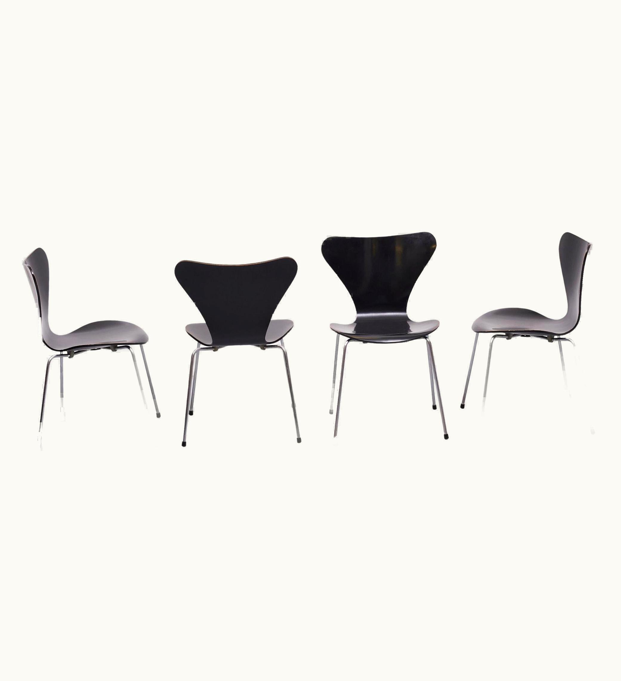 Fritz Hansen Fritz Hansen Vintage Set 3107 Butterfly Chairs Design Arne Jacobsen For Fritz Hansen