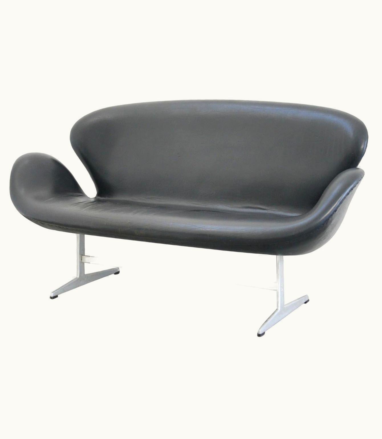 Arne Jacobsen Arne Jacobsen Rare Swan Sofa By Arne Jacobsen For Fritz Hansen In Gray / Grey, Circa 1968