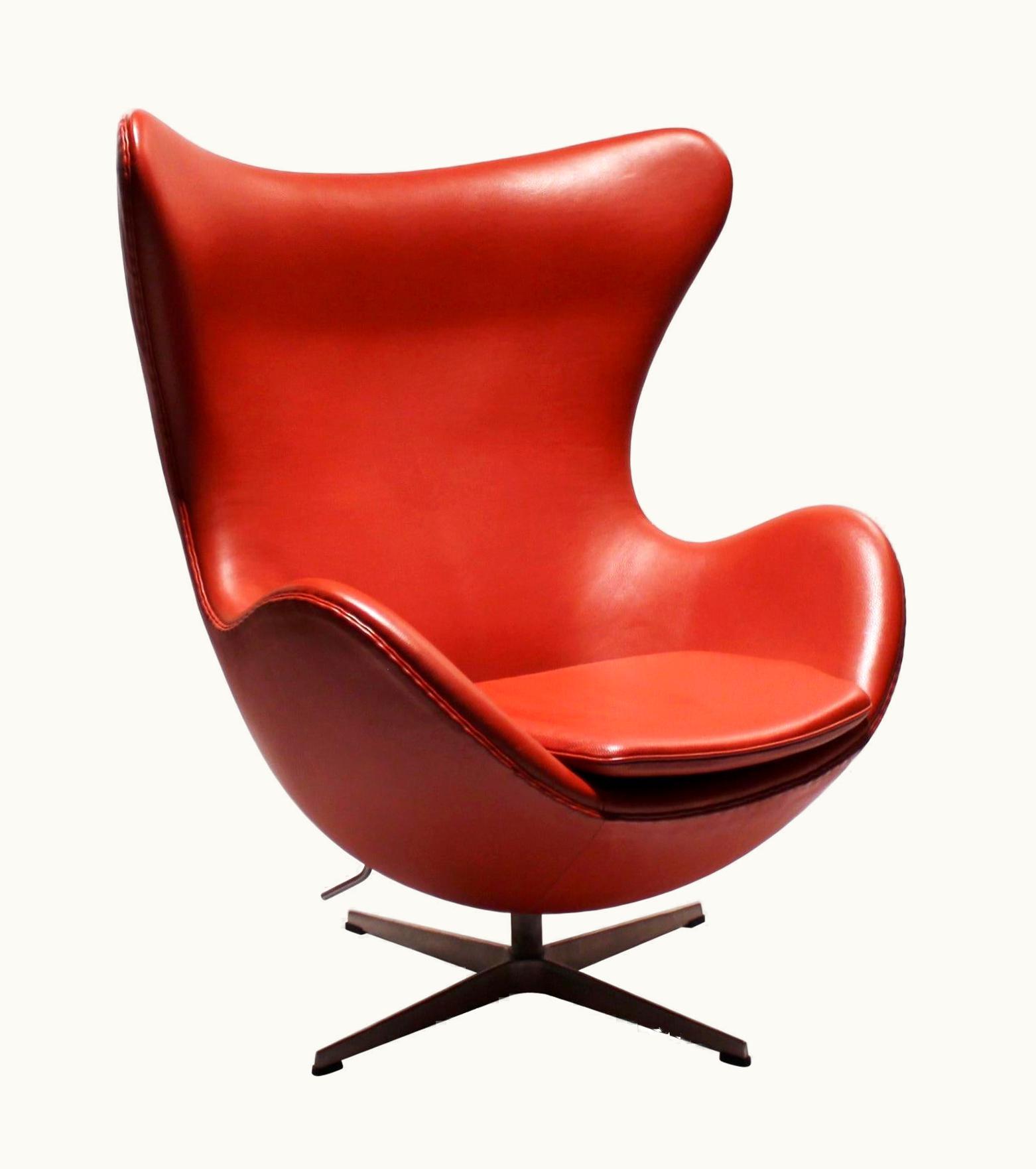 Arne Jacobsen Arne Jacobsen The Egg, Model 3316, Red Leather, By Arne Jacobsen And Fritz Hansen, 2001