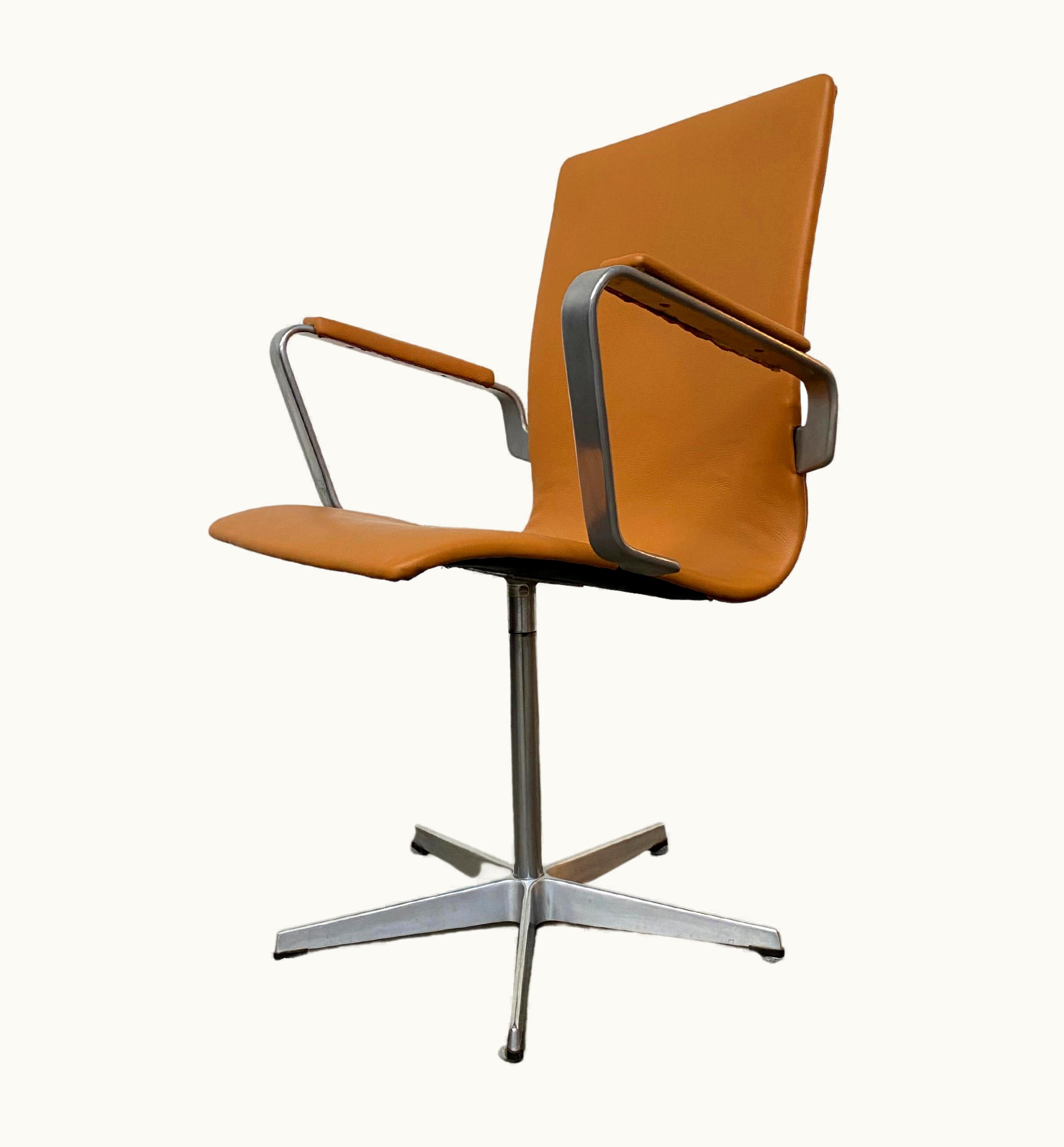 Arne Jacobsen Arne Jacobsen Danish Oxford Desk Chair In Cognac Leather By Arne Jakobsen For Fritz Hansen