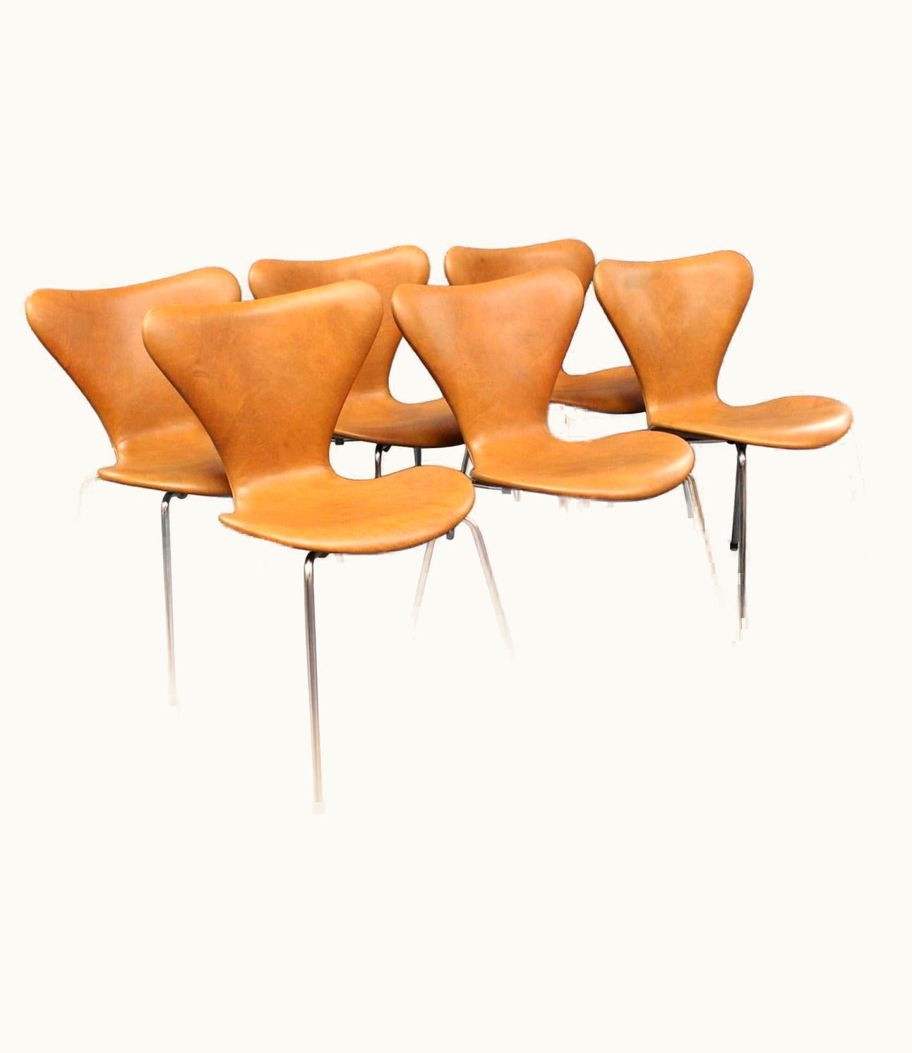 Arne Jacobsen Arne Jacobsen Chairs By Arne Jacobsen Model 3107 With Leather, 1980