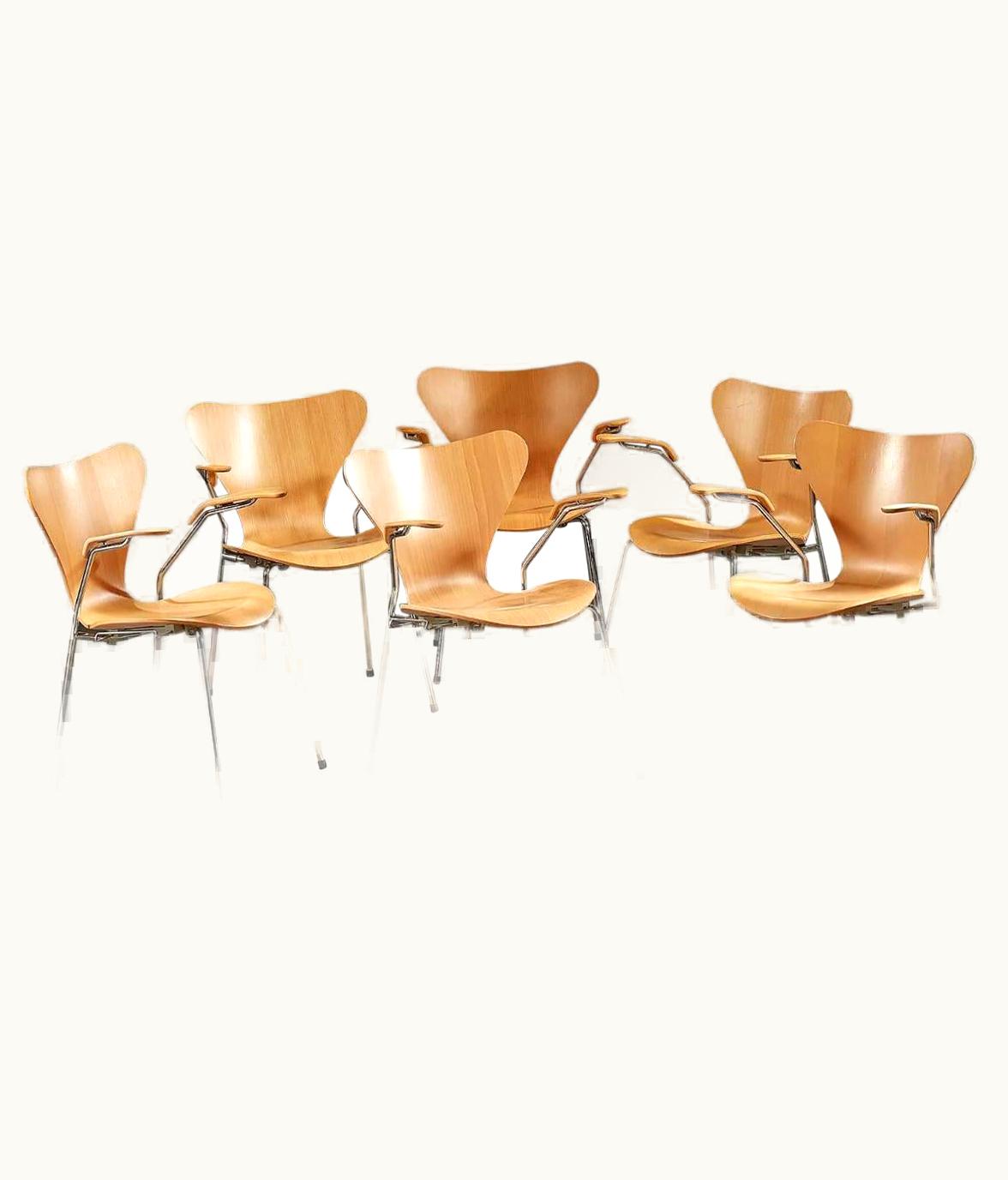 Arne Jacobsen Arne Jacobsen, 6 Armchairs, Model 3107, Fritz Hansen Edition, Stamp, Label