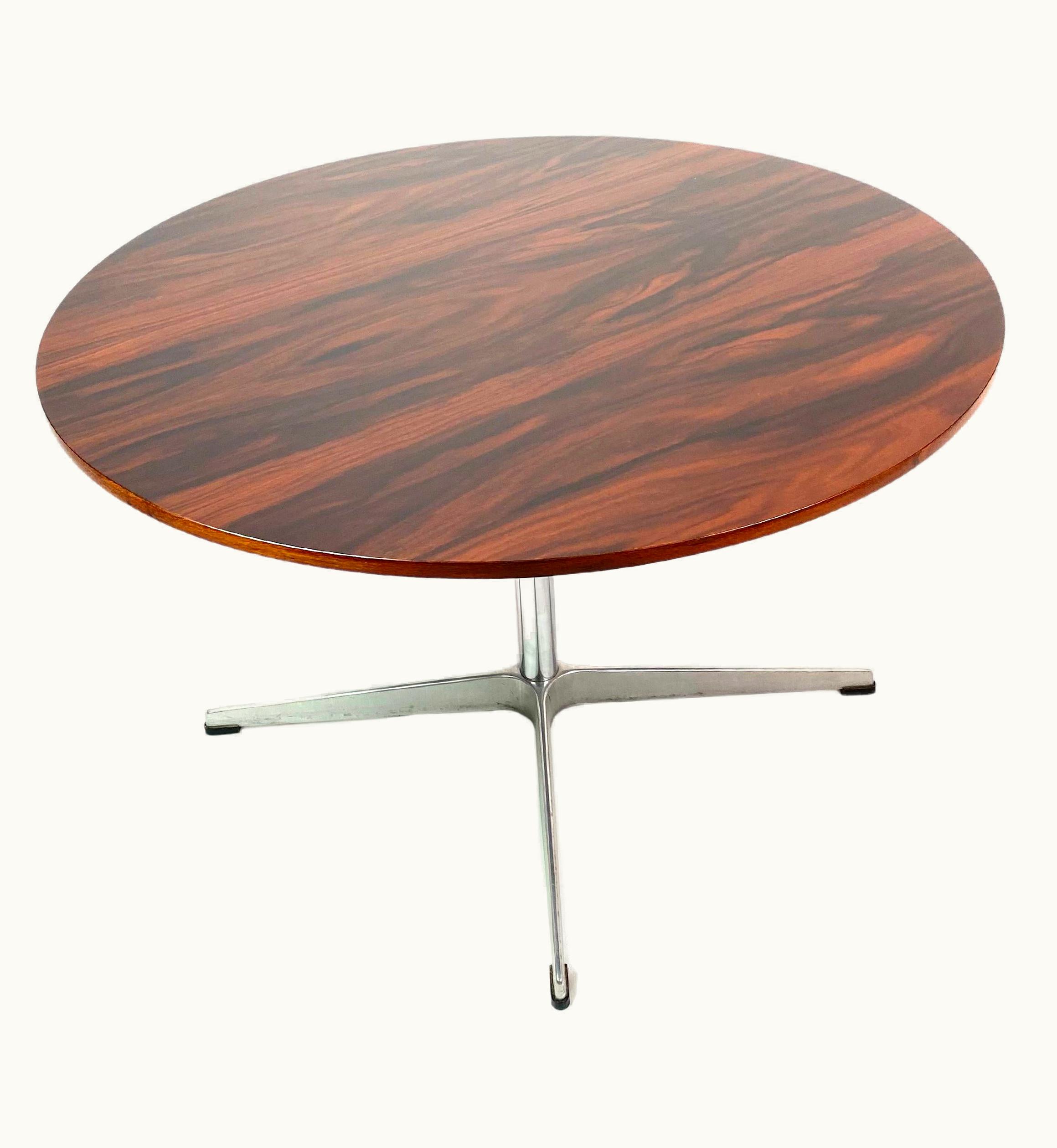 Arne Jacobsen Arne Jacobsen Coffee Table In Rosewood Designed By Arne Jacobsen, 1987