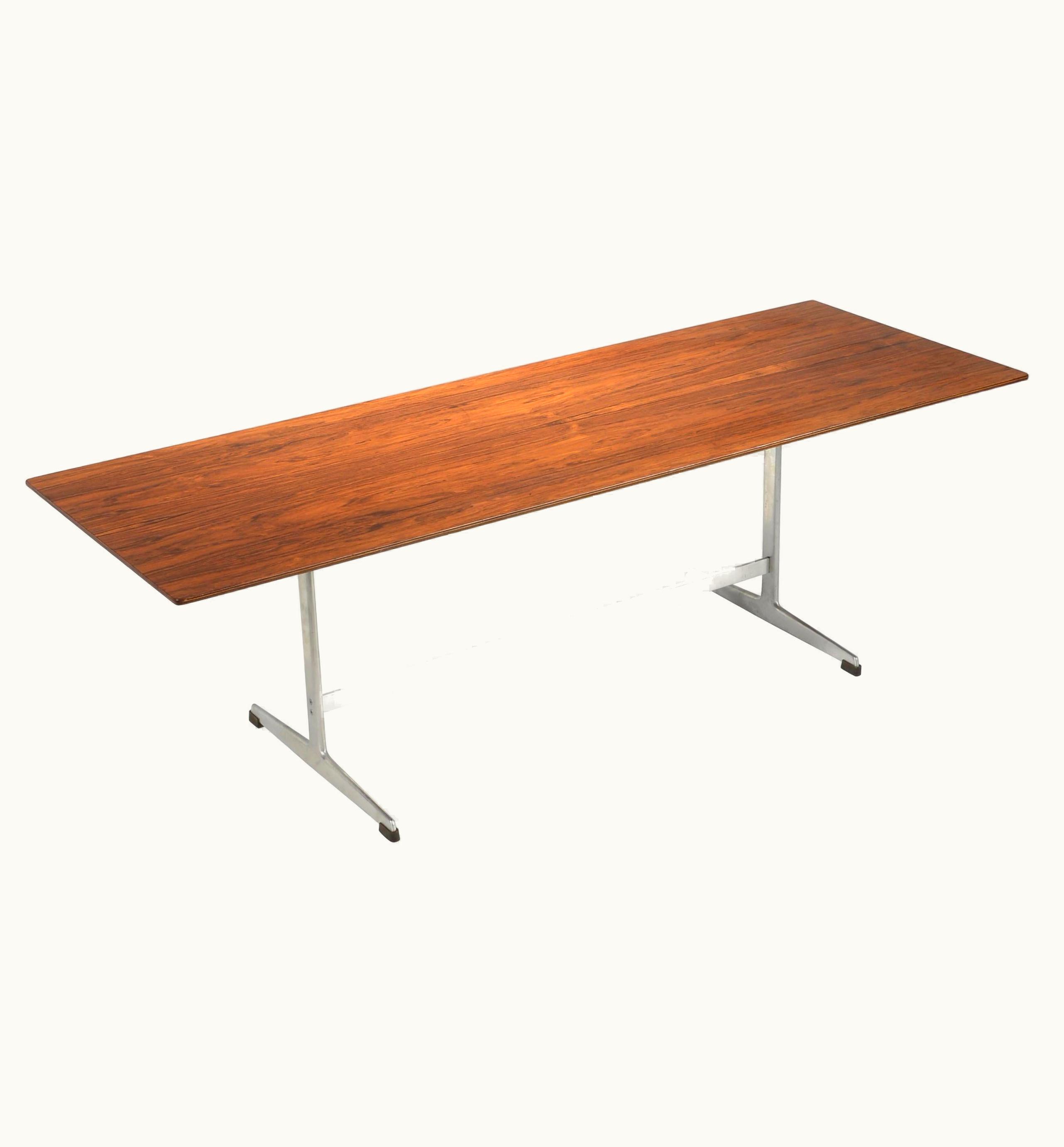Arne Jacobsen Arne Jacobsen Rare Arne Jacobsen Rosewood Coffee Table