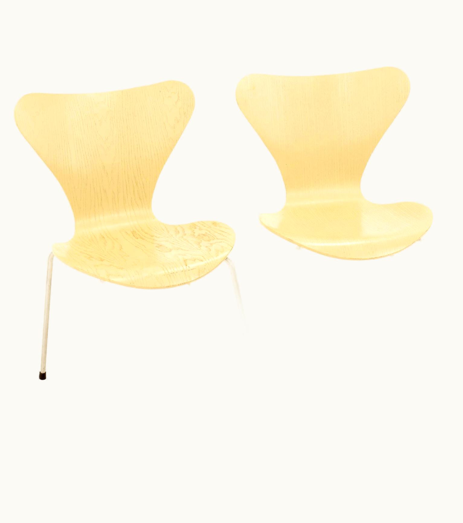 Arne Jacobsen Arne Jacobsen For Fritz Hansen Mid-Century Modern Series 7 Chair, Set Of 2