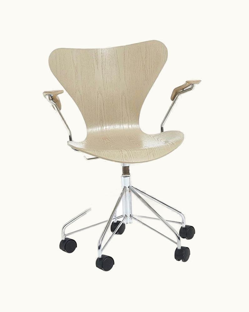 Arne Jacobsen Arne Jacobsen Ant Arm Chair