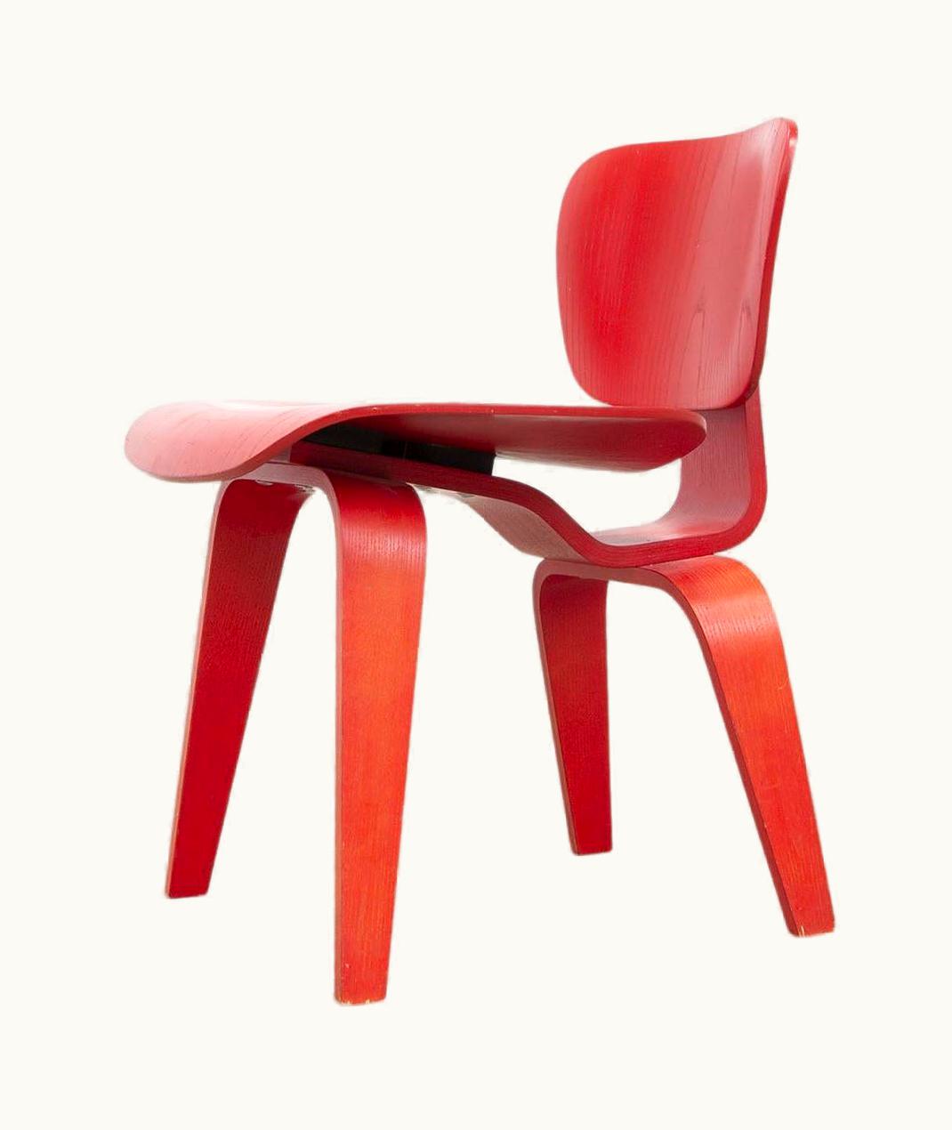 Charles and Ray Eames Charles and Ray Eames DCW Ray And Charles Eames Chair VItra Edition