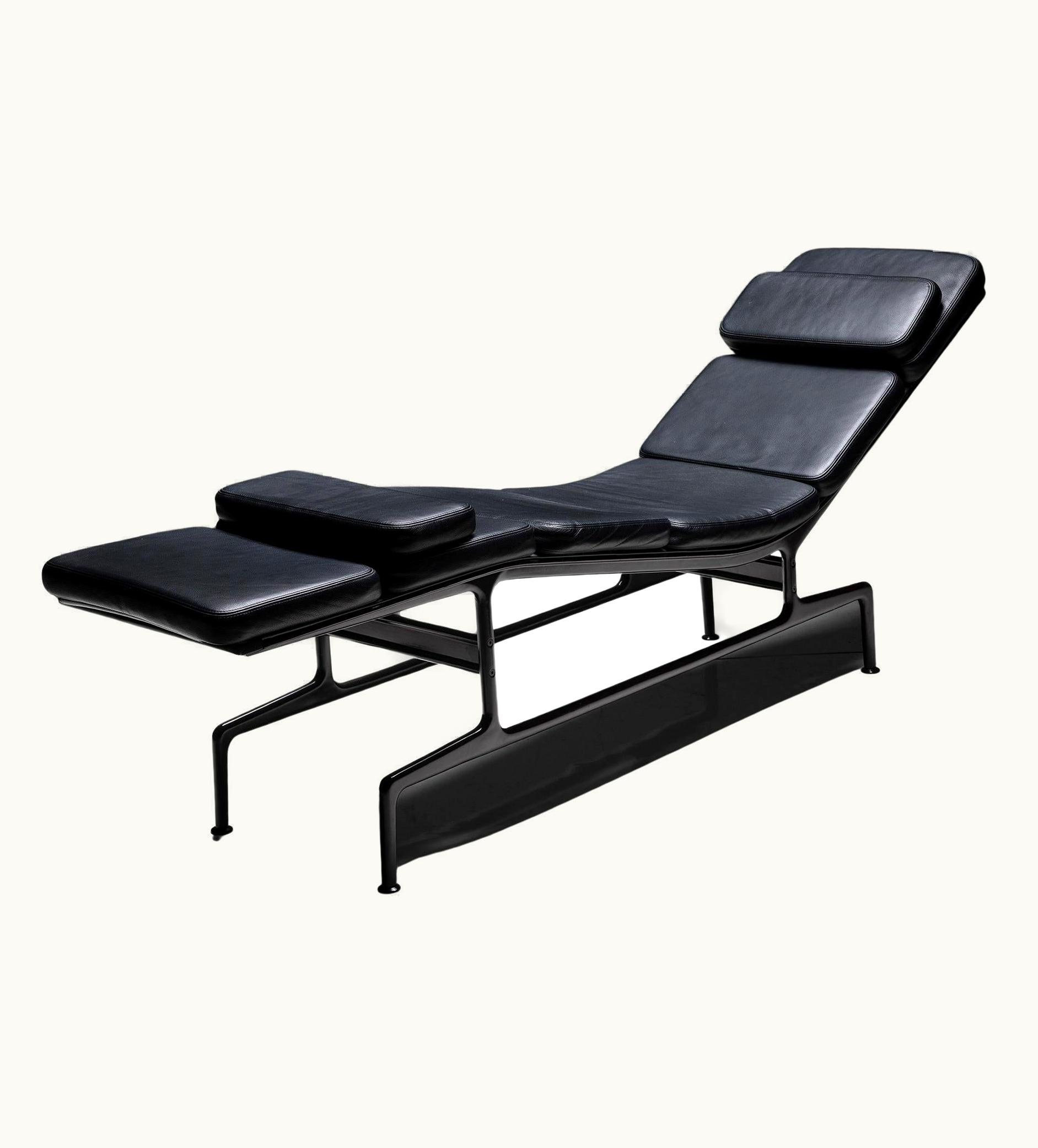 Charles and Ray Eames Charles and Ray Eames Soft Pad Chaise, England, 2004