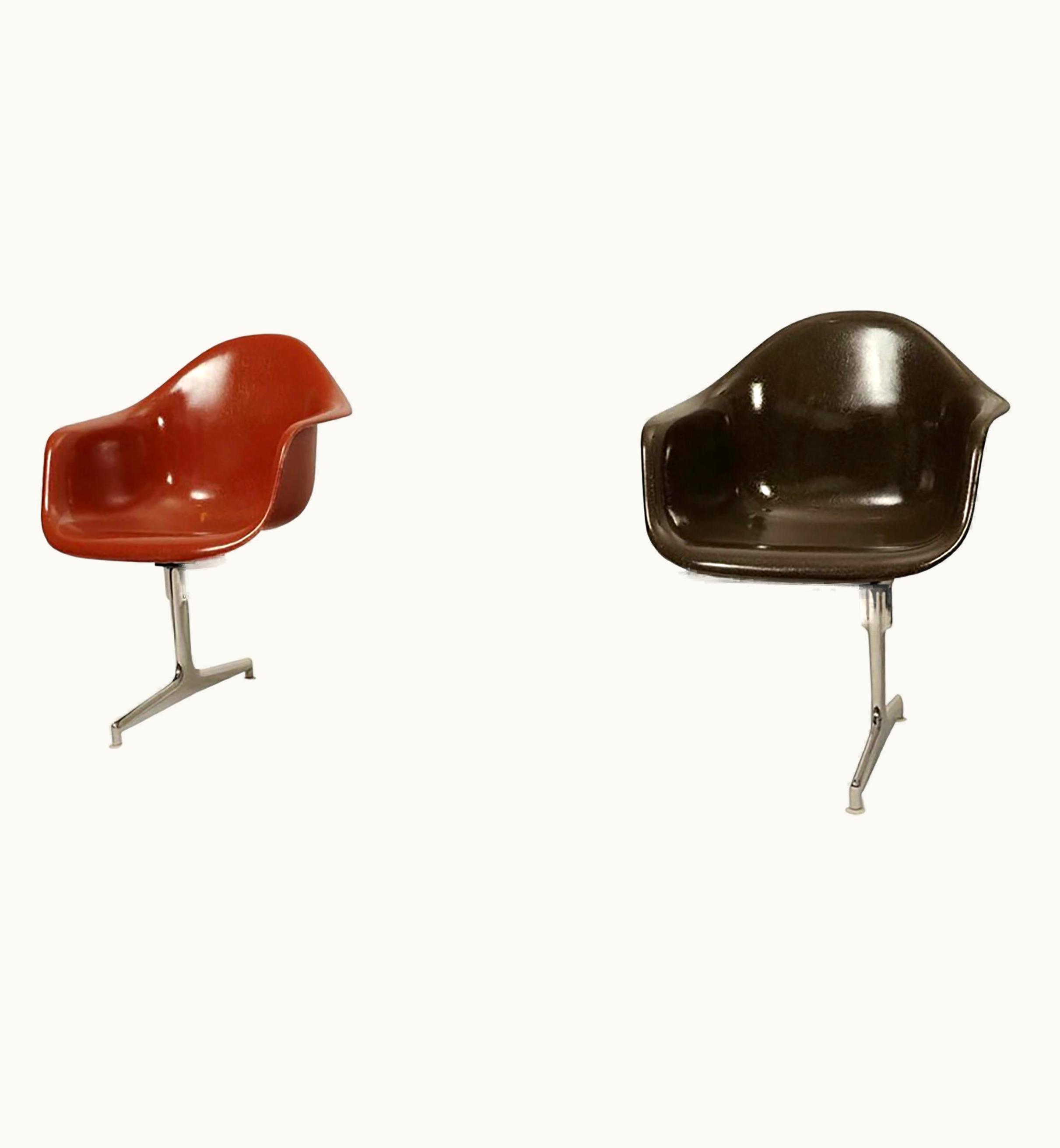Charles and Ray Eames Ray & Charles Eames, Divers Tandem Benches For Shells