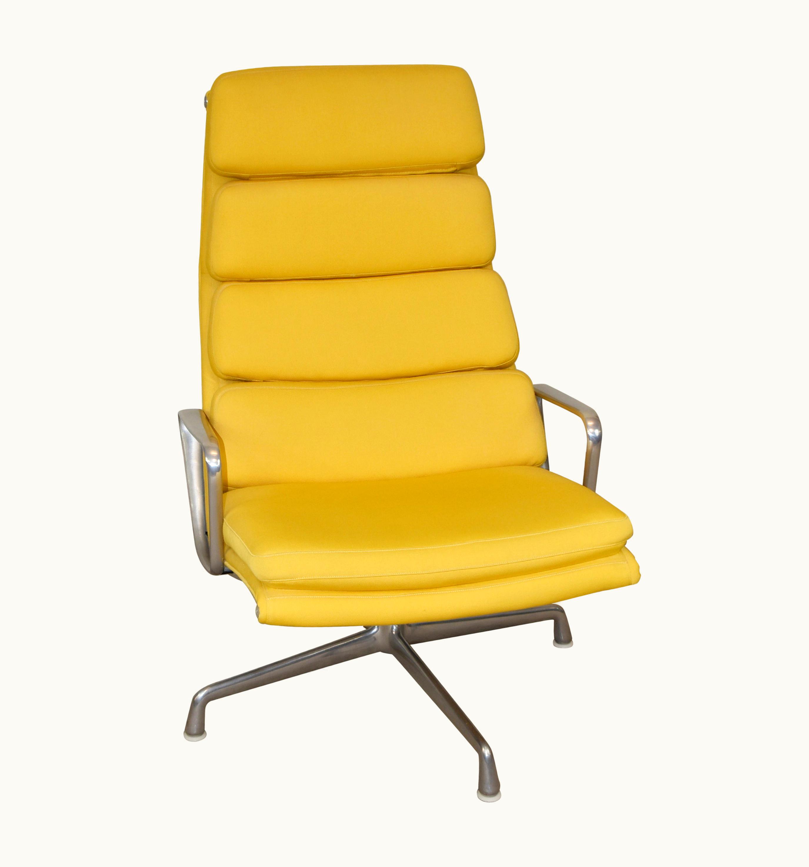 Charles and Ray Eames Soft Pad Chair, Executive Height In Yellow For Herman Miller