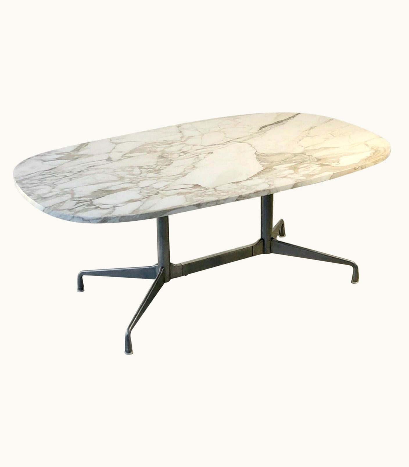 Charles and Ray Eames Marble Dining Table By Charles & Ray Eames, Ed. Herman Miller, USA 1960-1970