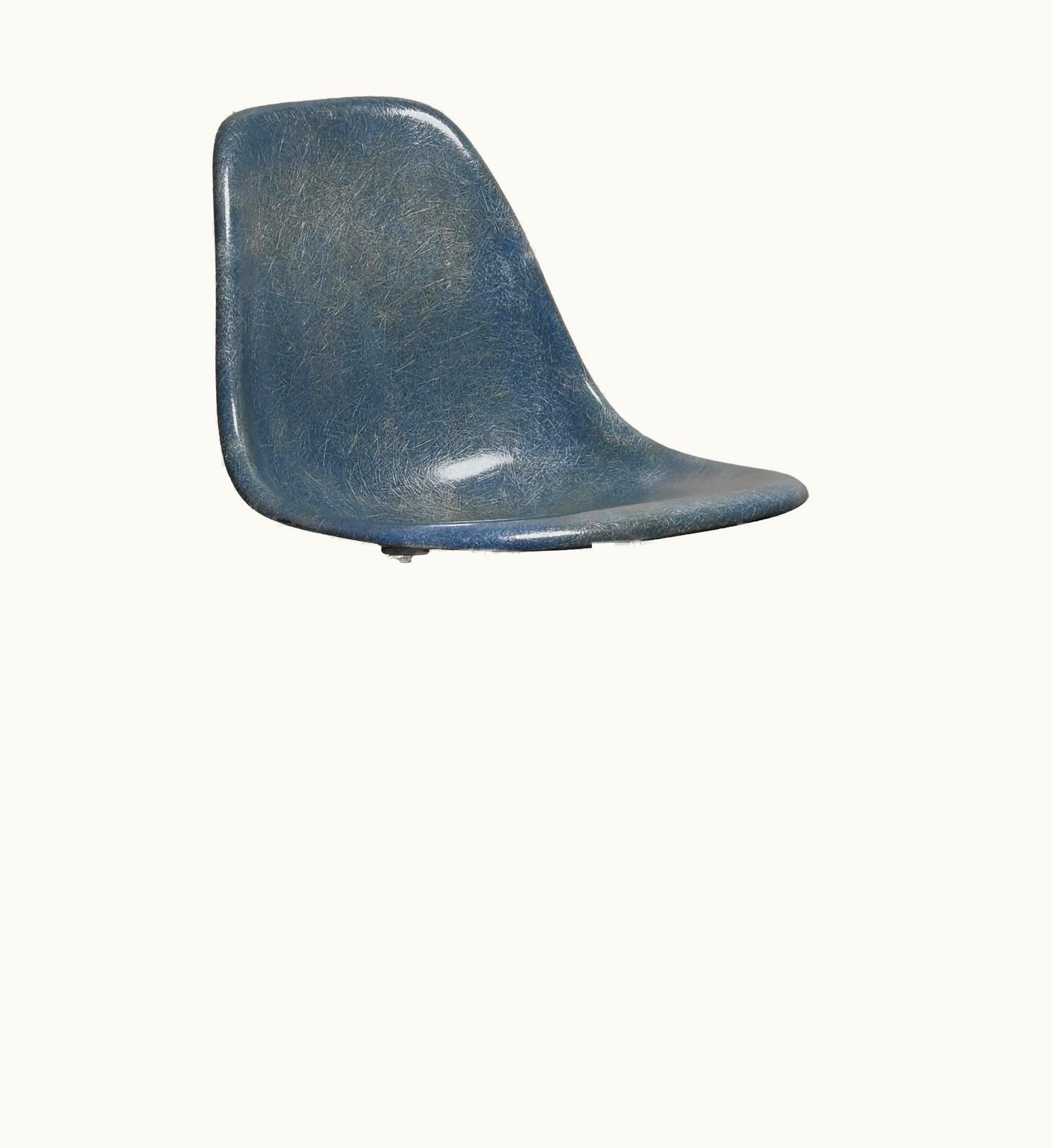 Charles Eames;Charles and Ray Eames Charles & Ray Eames DSR Side Chair Medium Blue Fiberglass For Herman Miller
