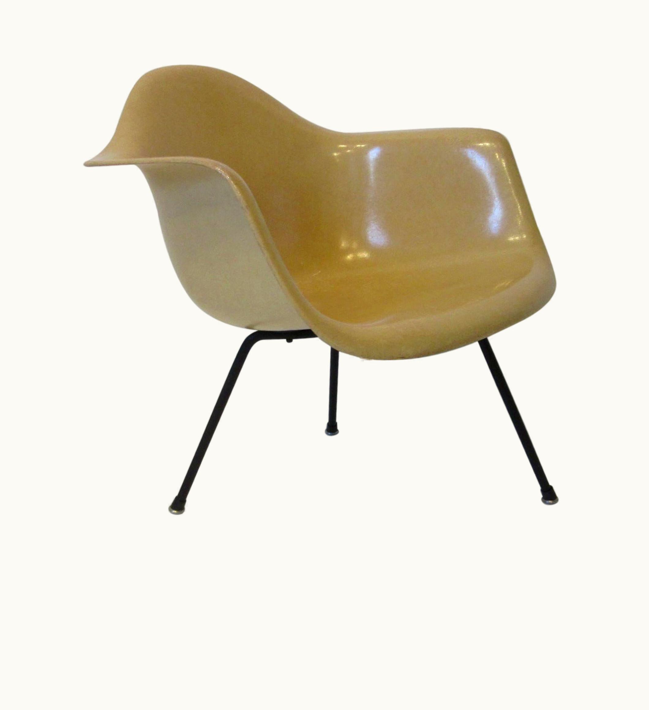 Charles and Ray Eames Early Eames Armshell Lounge Height Chair By Herman Miller