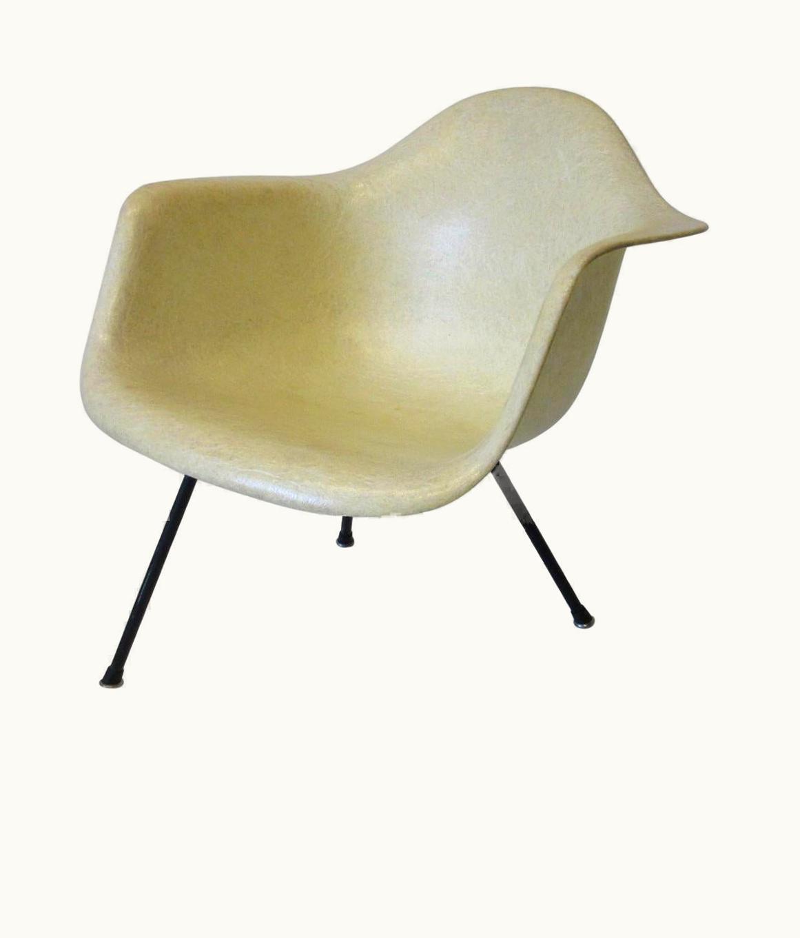 Charles and Ray Eames Early Shell Chair Lounge Height For Herman Miller