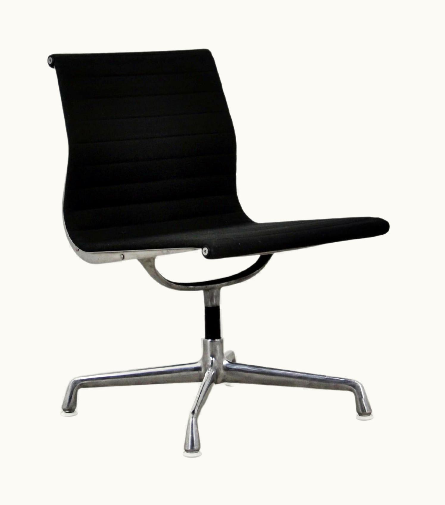 Charles and Ray Eames Black Office Chair By Charles &Ray Eames For Herman Miller, 1960s
