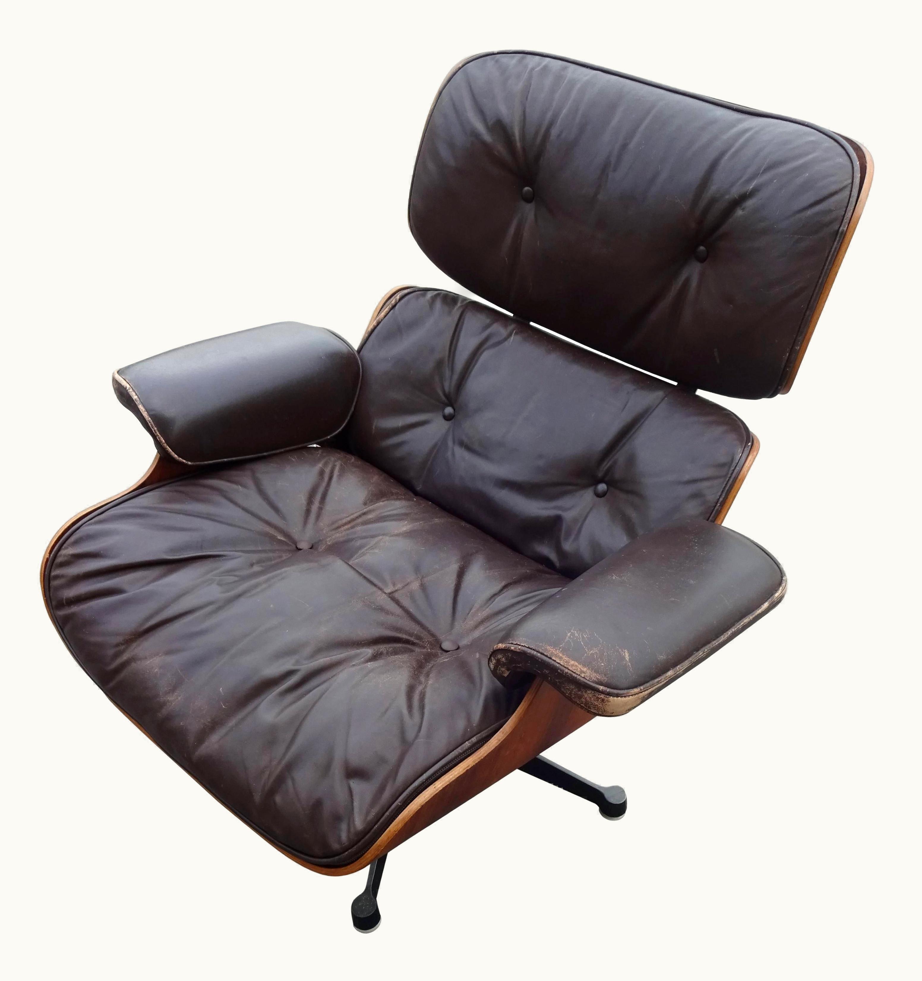 Charles and Ray Eames Charles and Ray Eames Lounge Chair, Original VItra Model 1st Generation