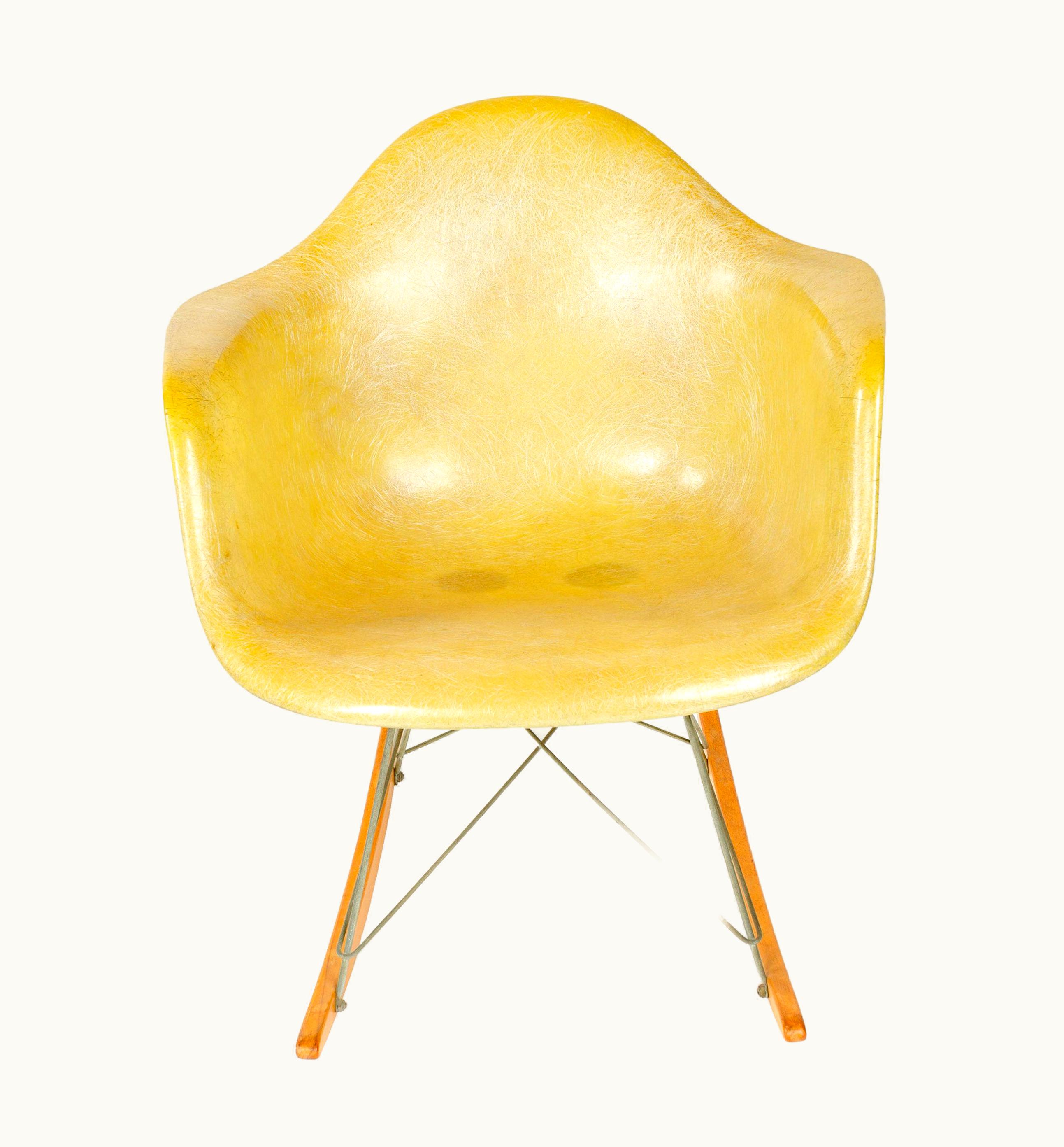 Charles and Ray Eames 1960s RAR Rocking Chair By Charles & Ray Eames For Herman Miller