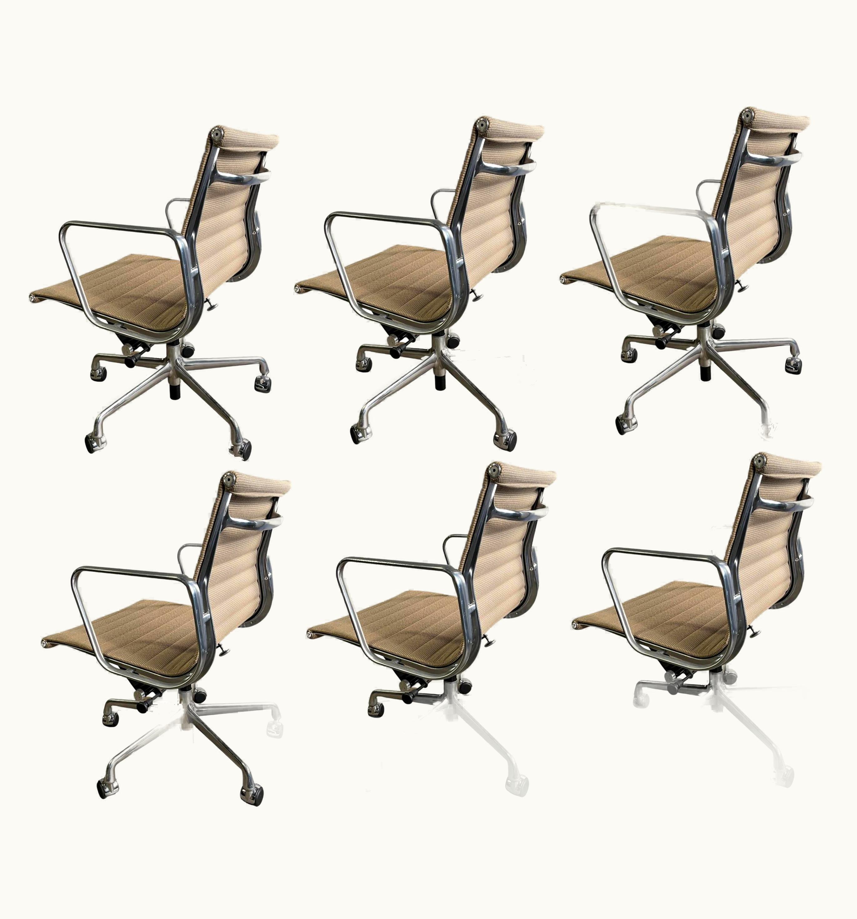 Charles and Ray Eames Midcentury Eames Aluminum Group Managment Chairs For Herman Miller