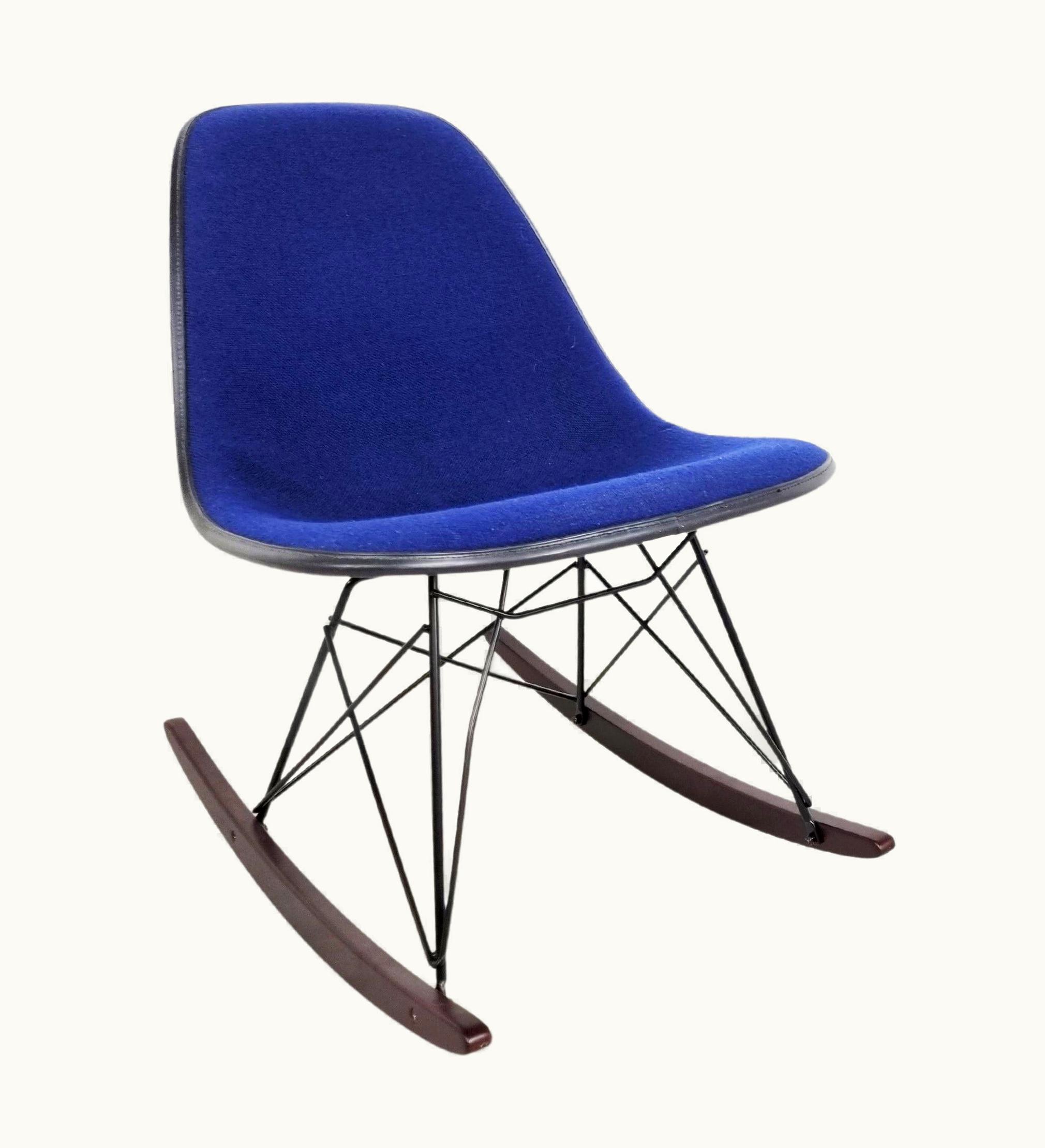 Charles and Ray Eames Charles and Ray Eames Vintage Eames Rocking Chair For Herman Miller, 1970s UZ0189051