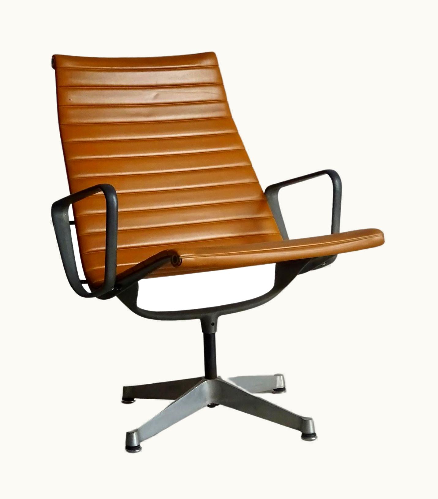 Charles and Ray Eames EA116, Early Edition, Charles And Ray Eames For Herman Miller, 1958